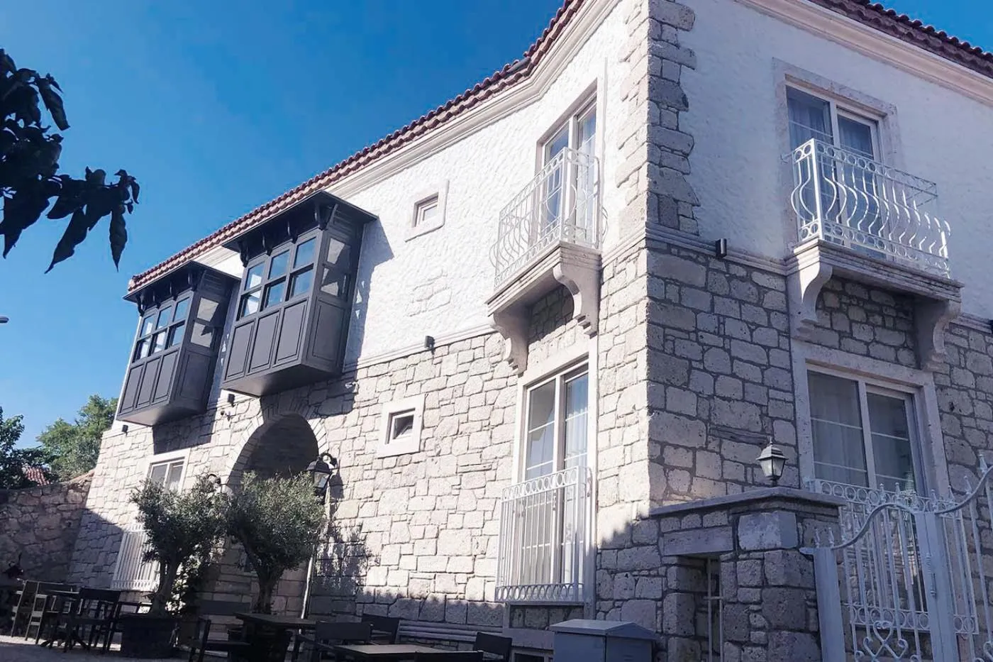 Facade/entrance in Neva Hotel Alaçatı