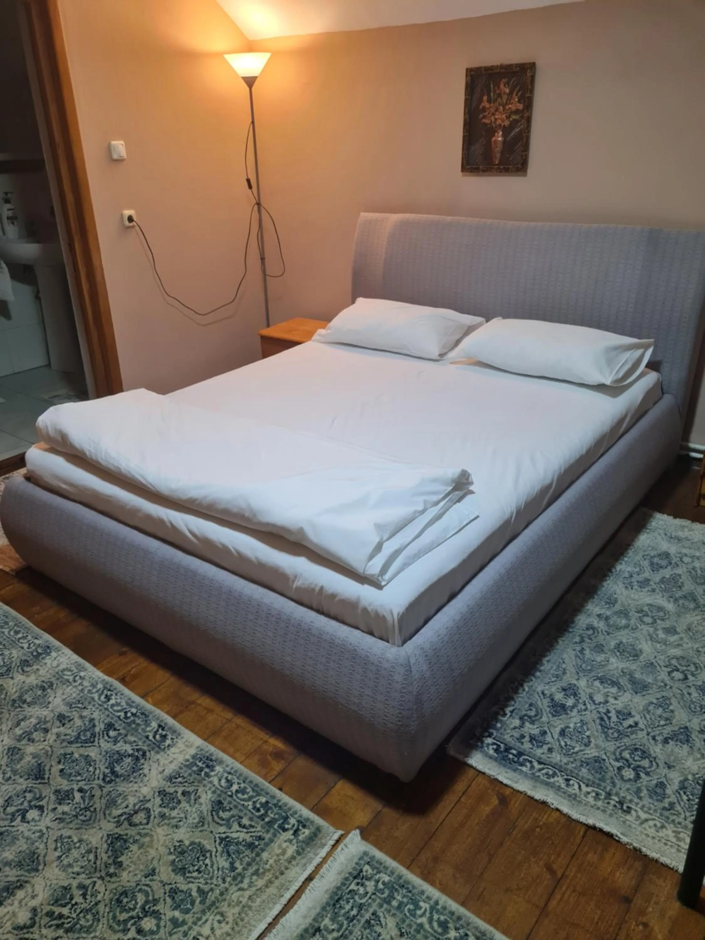Bed in Pensiunea Clasic