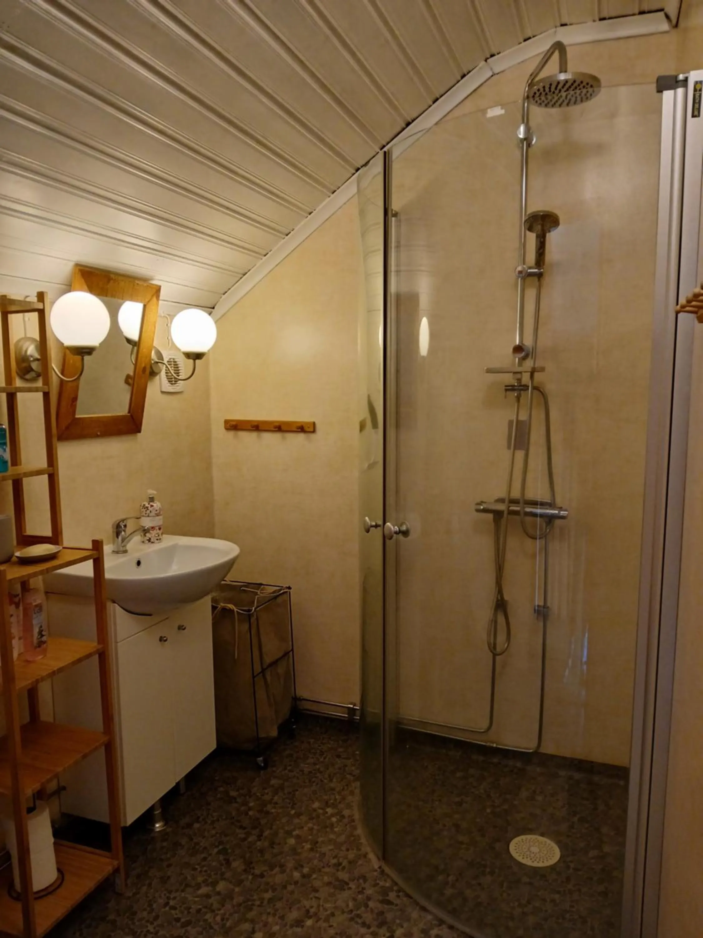 Shower in B&B Klarälvsbanan