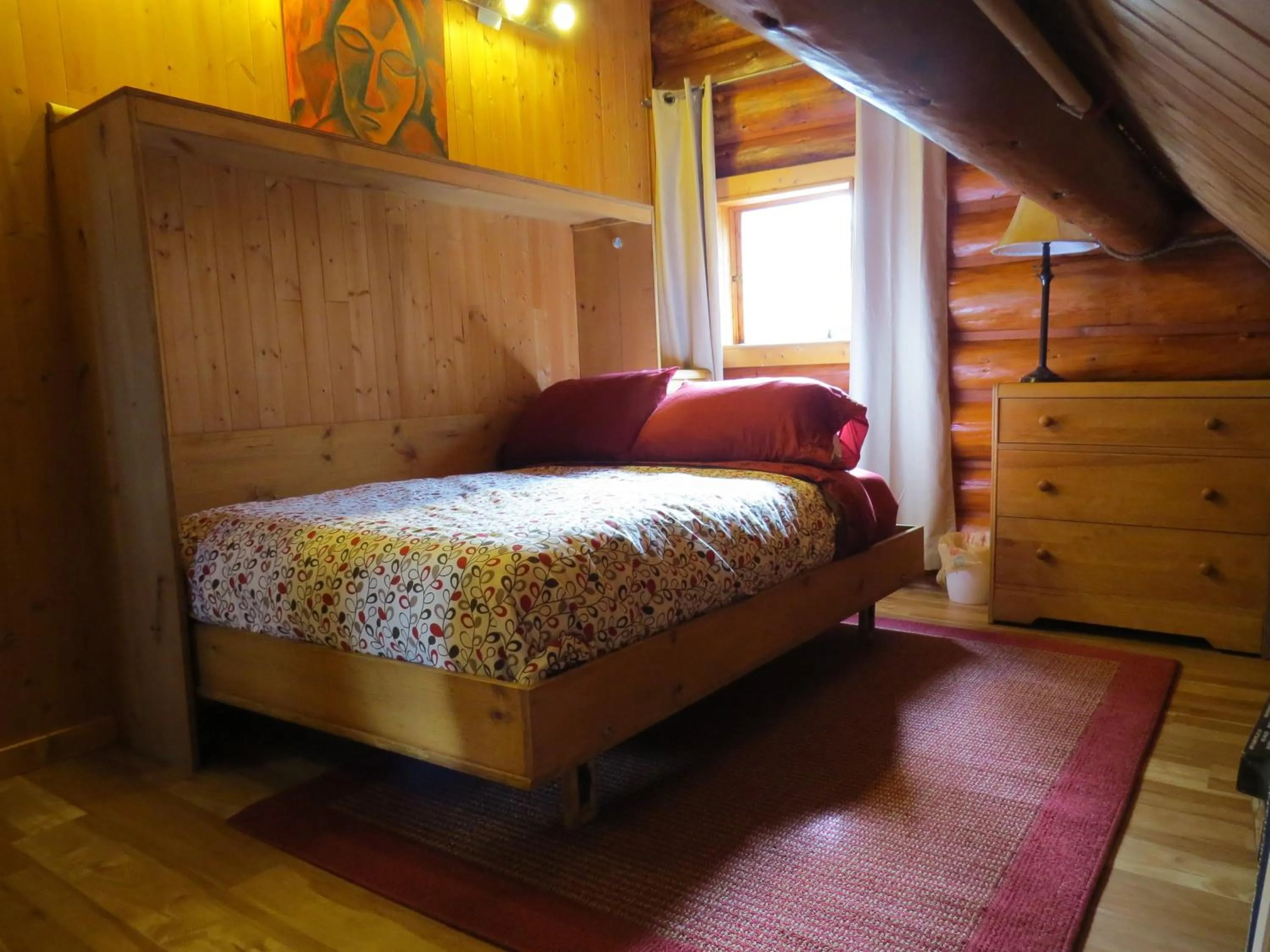 Bedroom in Handsome Dan's at Otter Point