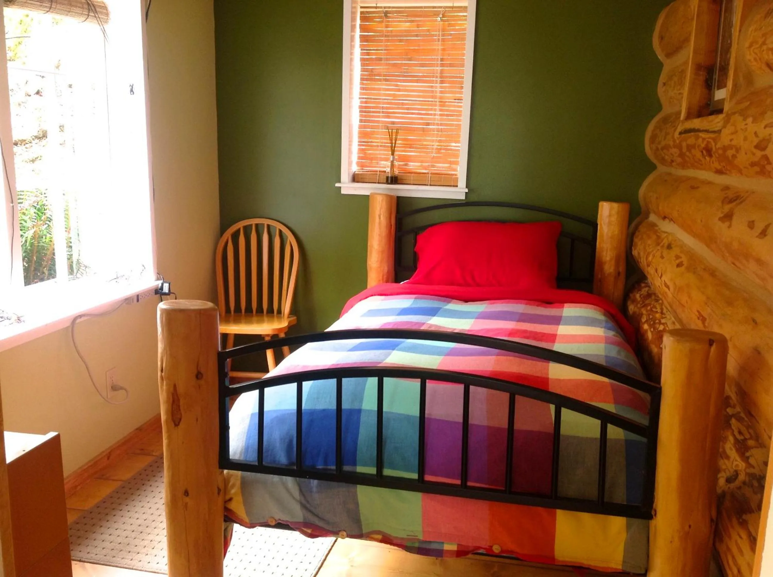 Bedroom in Handsome Dan's at Otter Point
