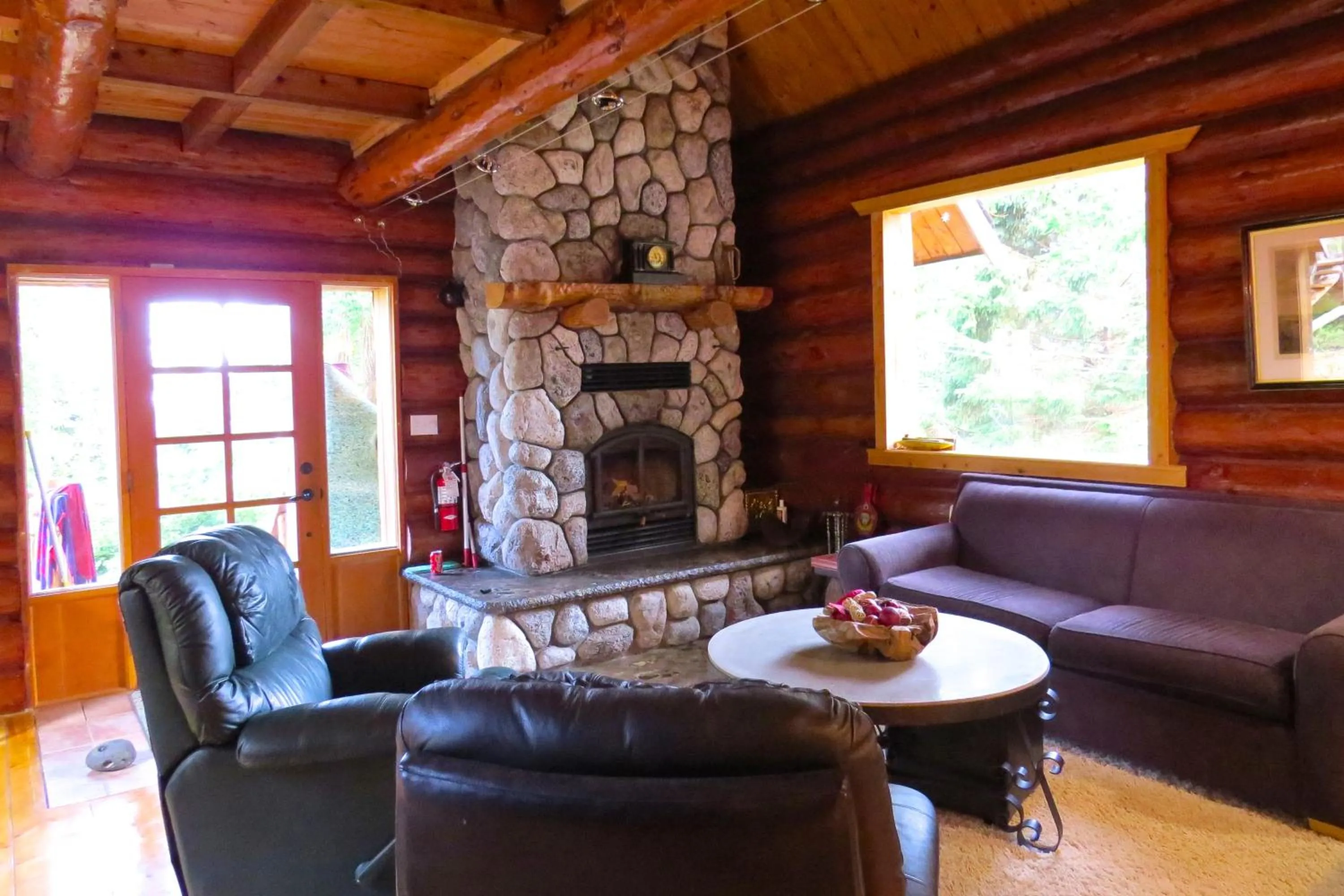 Seating area in Handsome Dan's at Otter Point