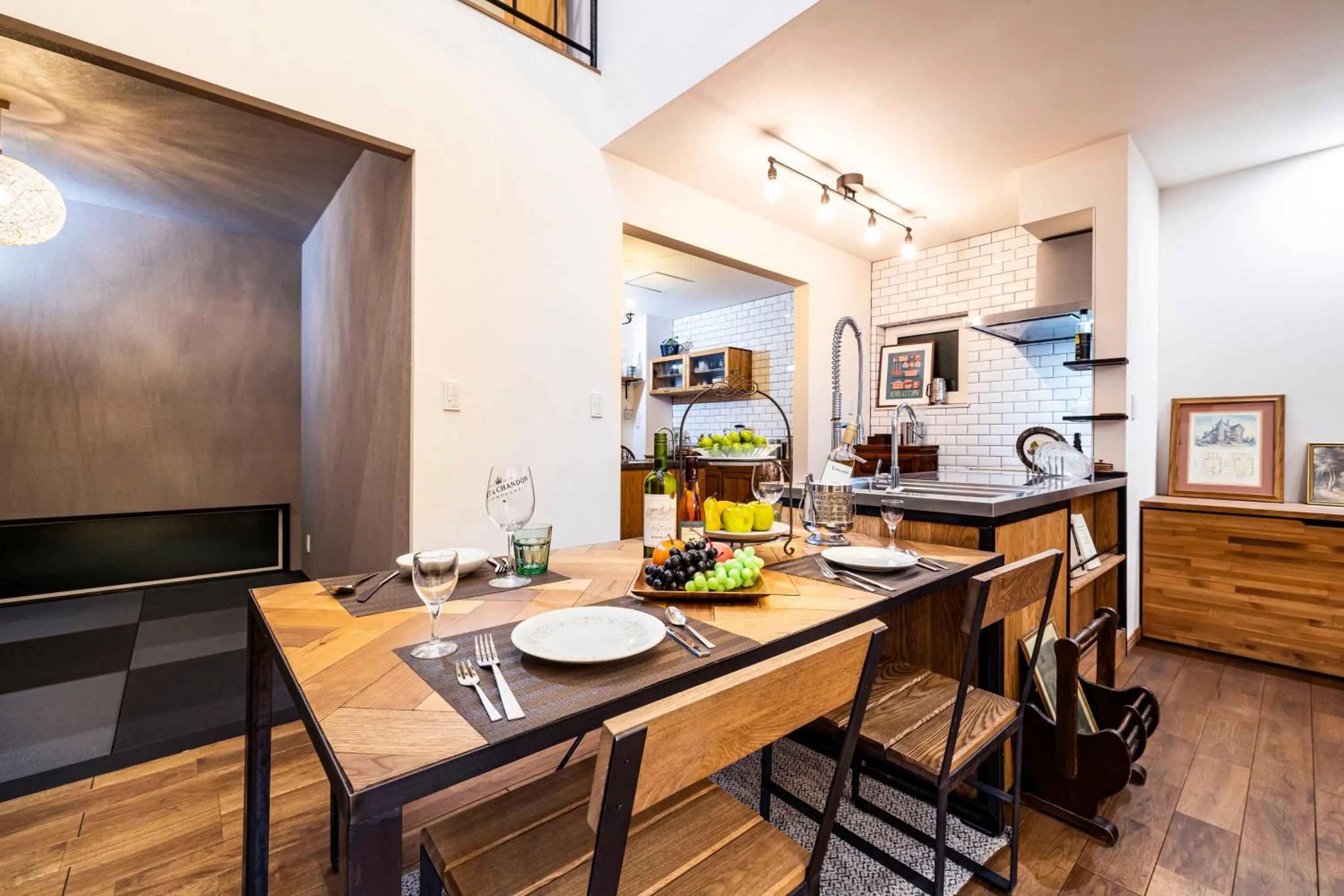 Antiques Inuyama -アンティークス犬山-