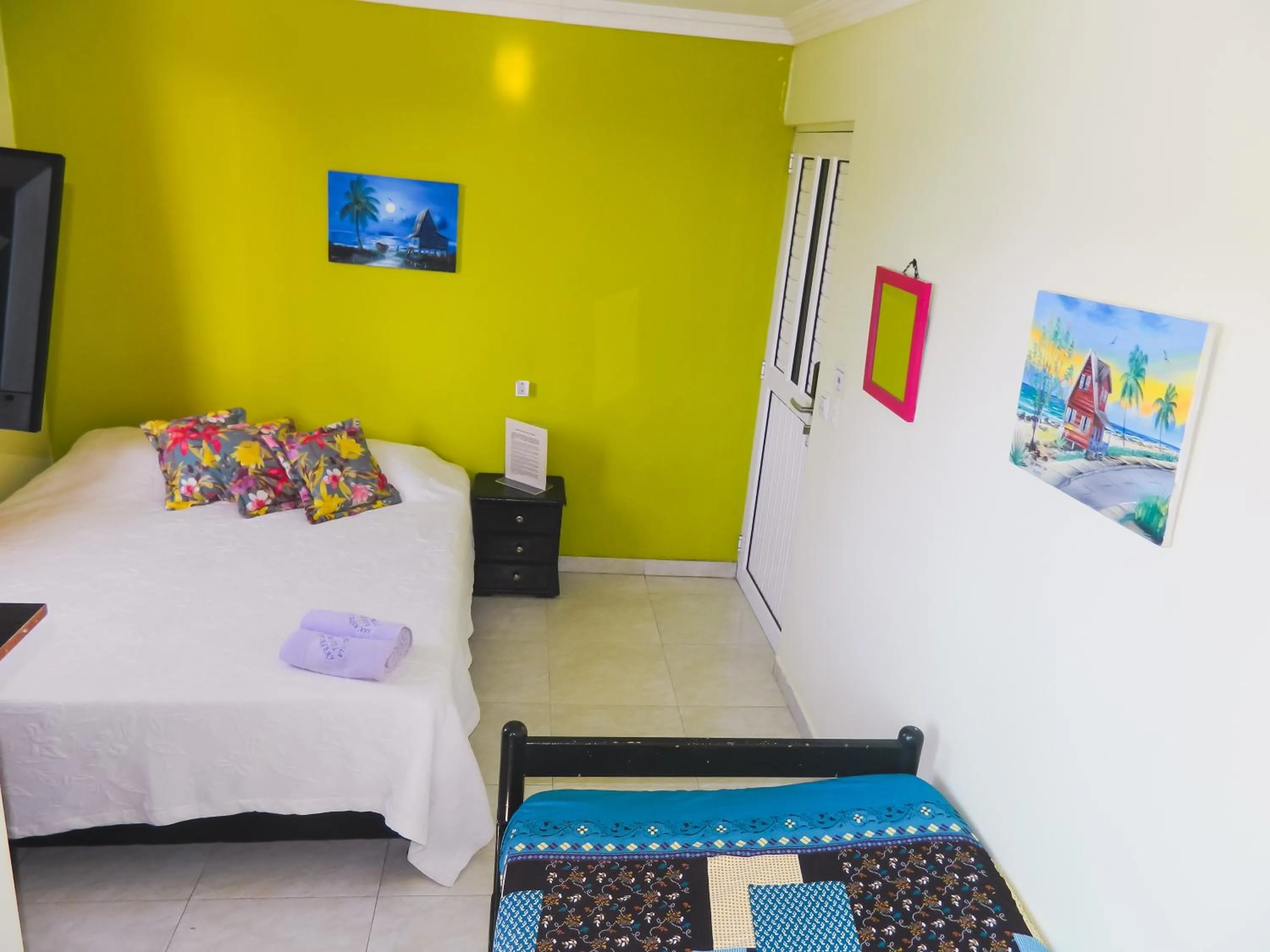 Photo of the whole room, Bed in Hostel Stingray
