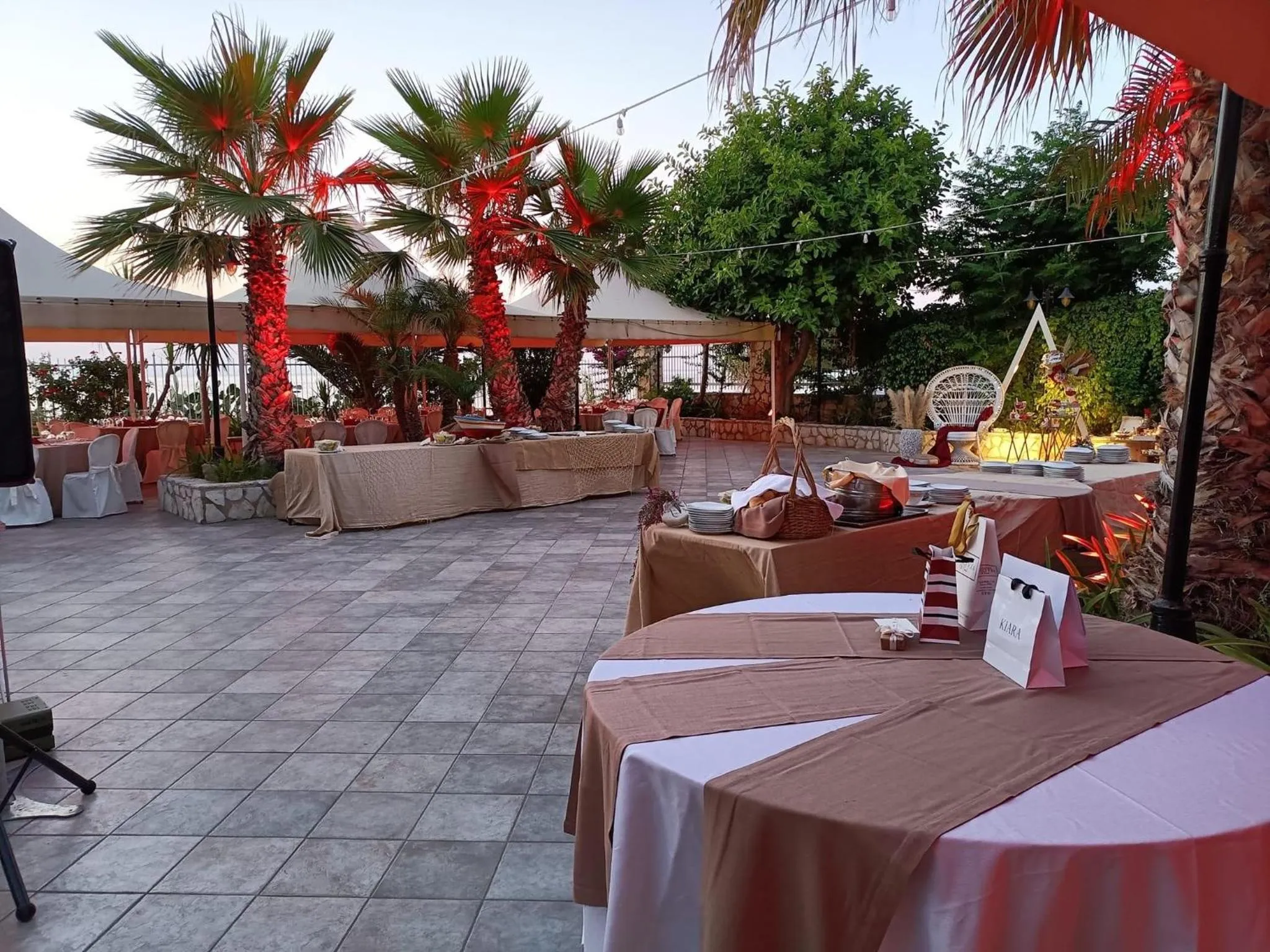 Restaurant/places to eat in Scogliera Azzurra