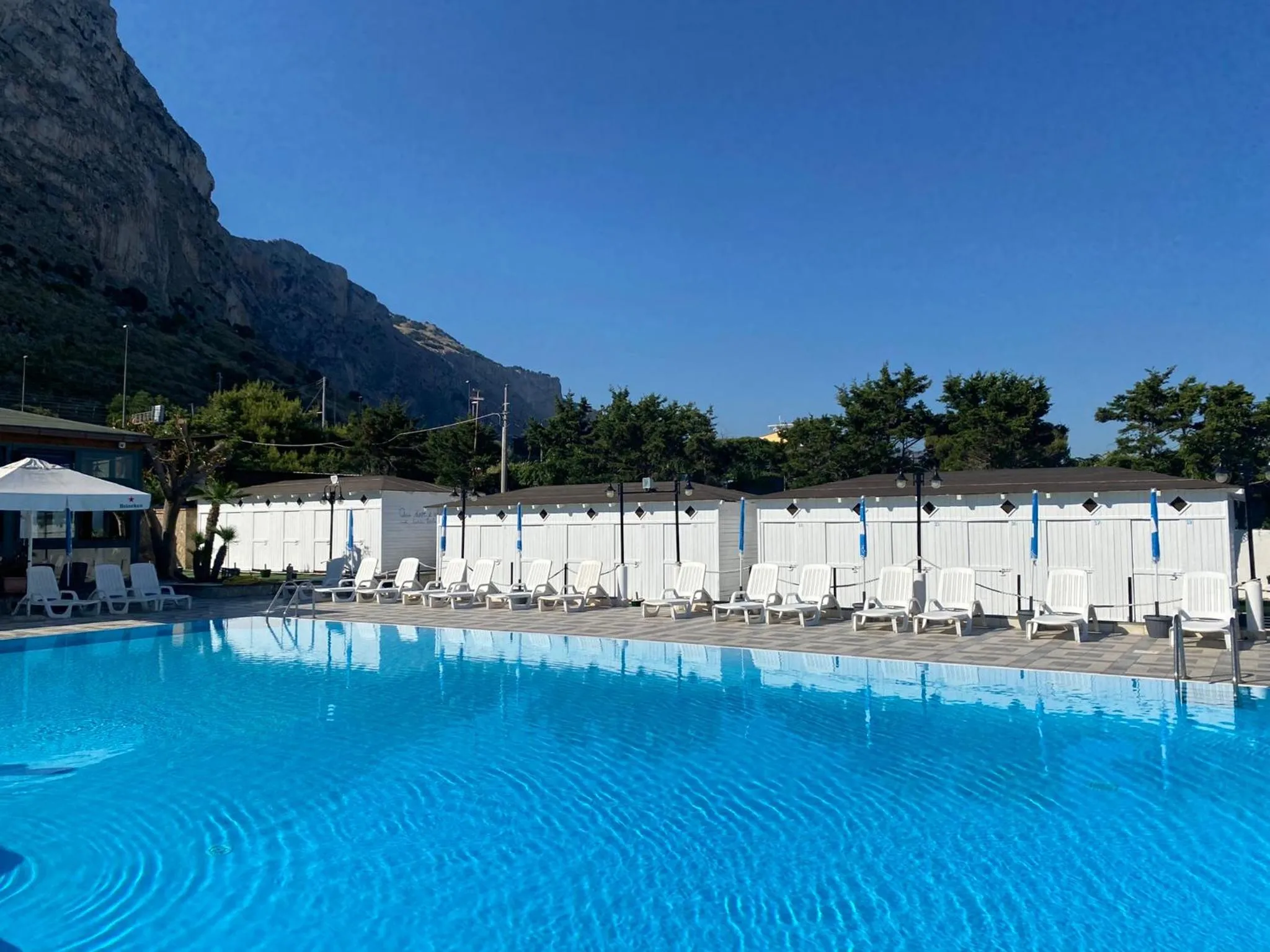 Day in Scogliera Azzurra