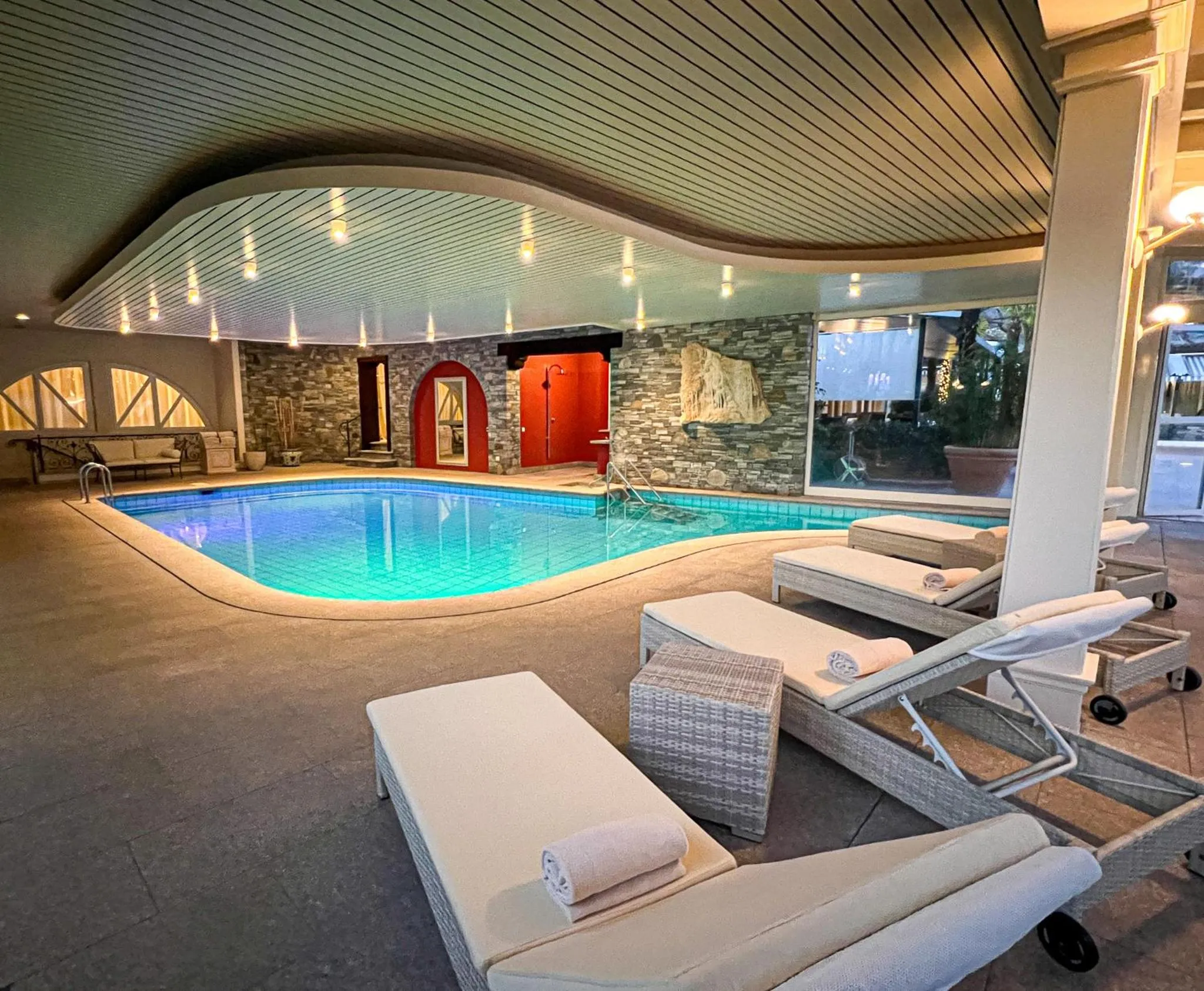 Swimming pool in Parkhotel Delta, Wellbeing Resort