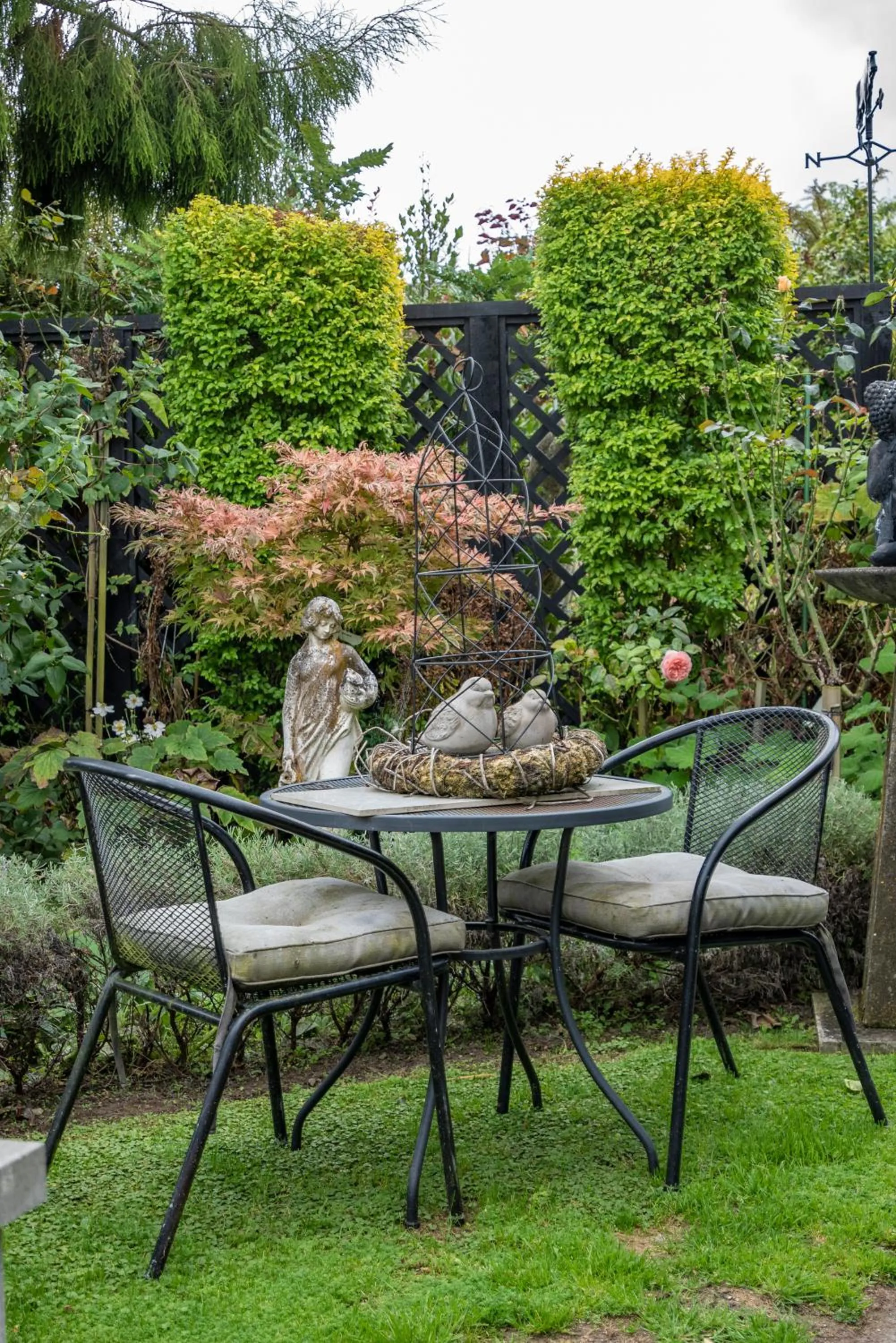 Garden in Dunrovin Motel