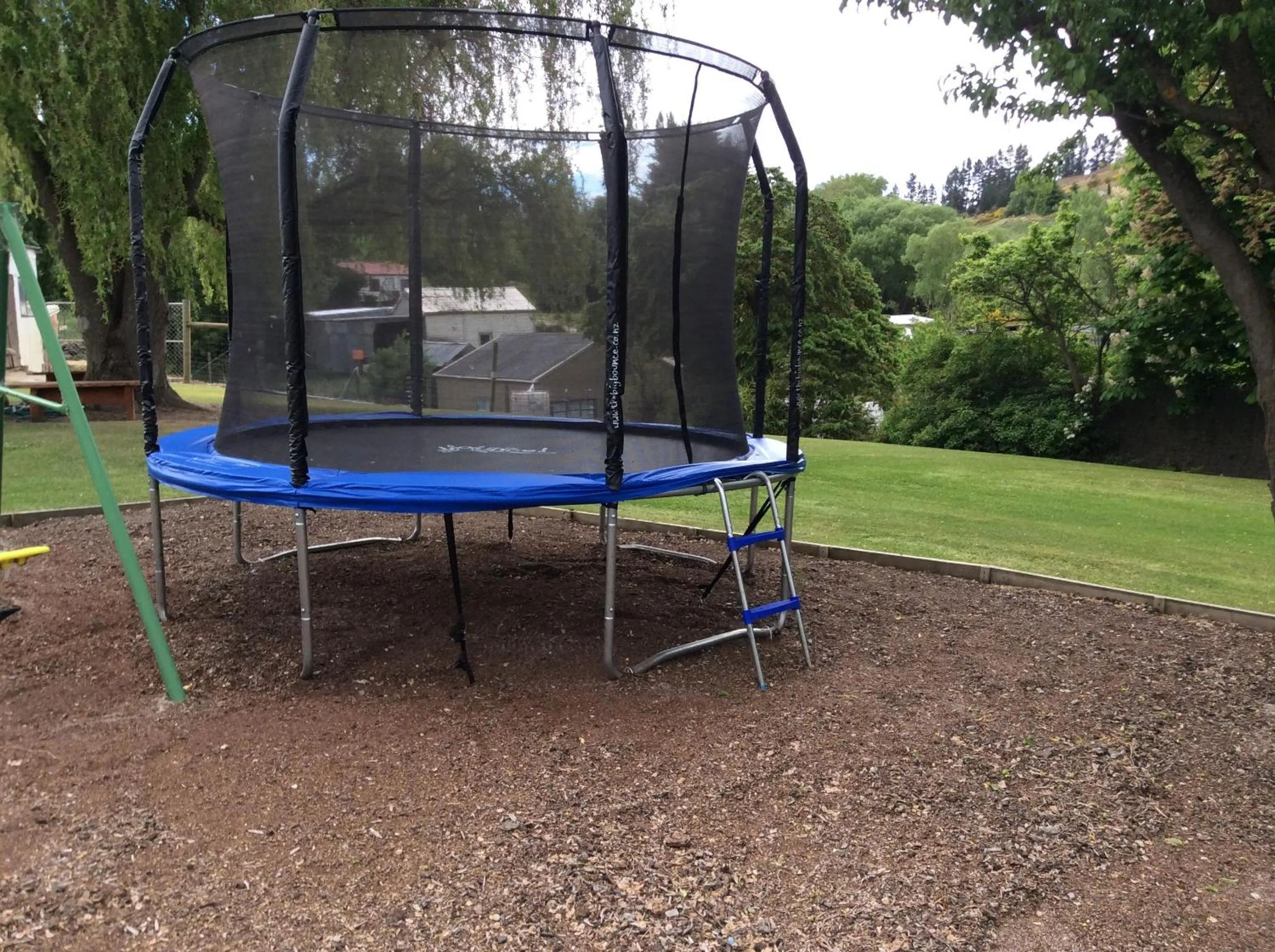 Children play ground in Alexandra Garden Court Motel