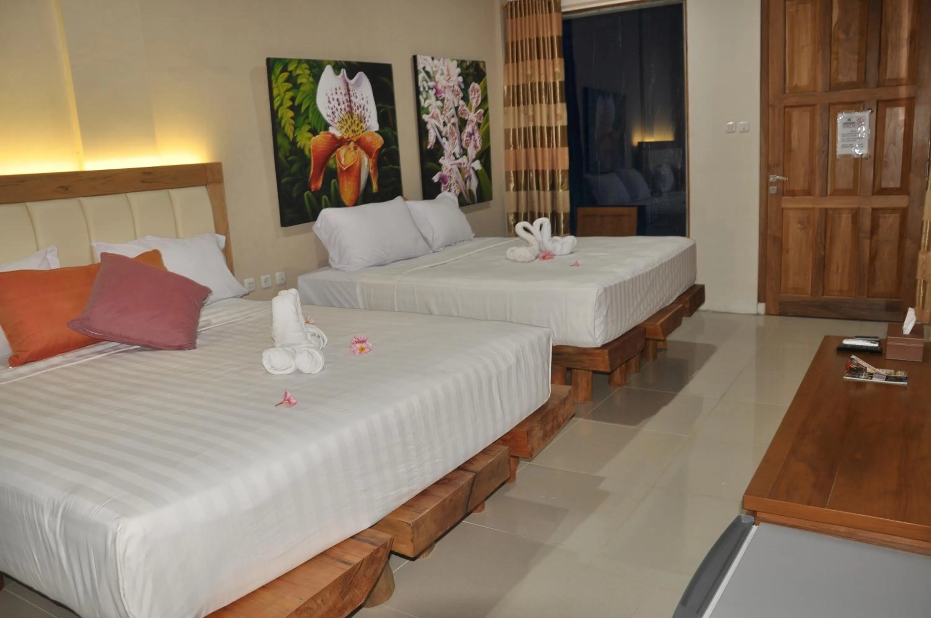 Photo of the whole room, Bed in Crystal Beach Bali