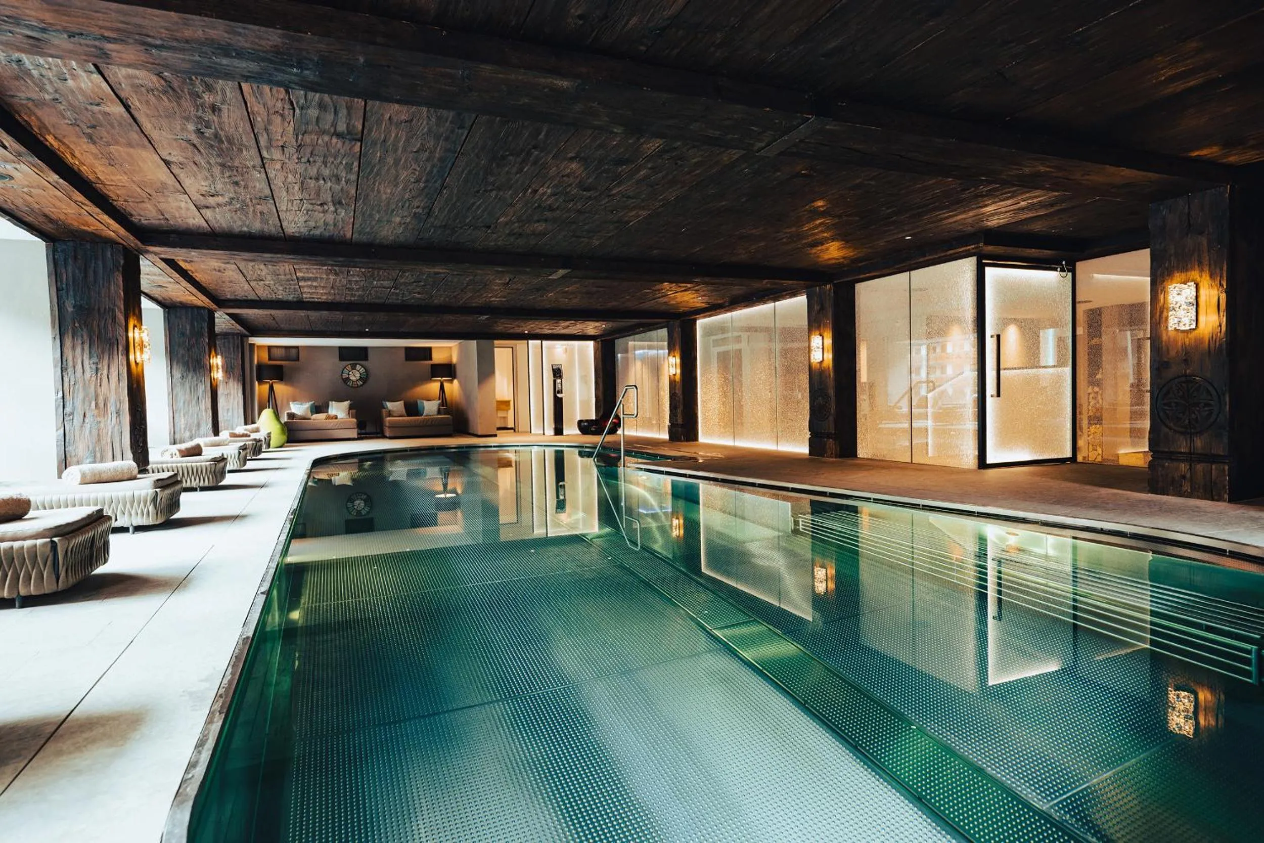 Swimming pool in Wellness Hotel Alpenhof