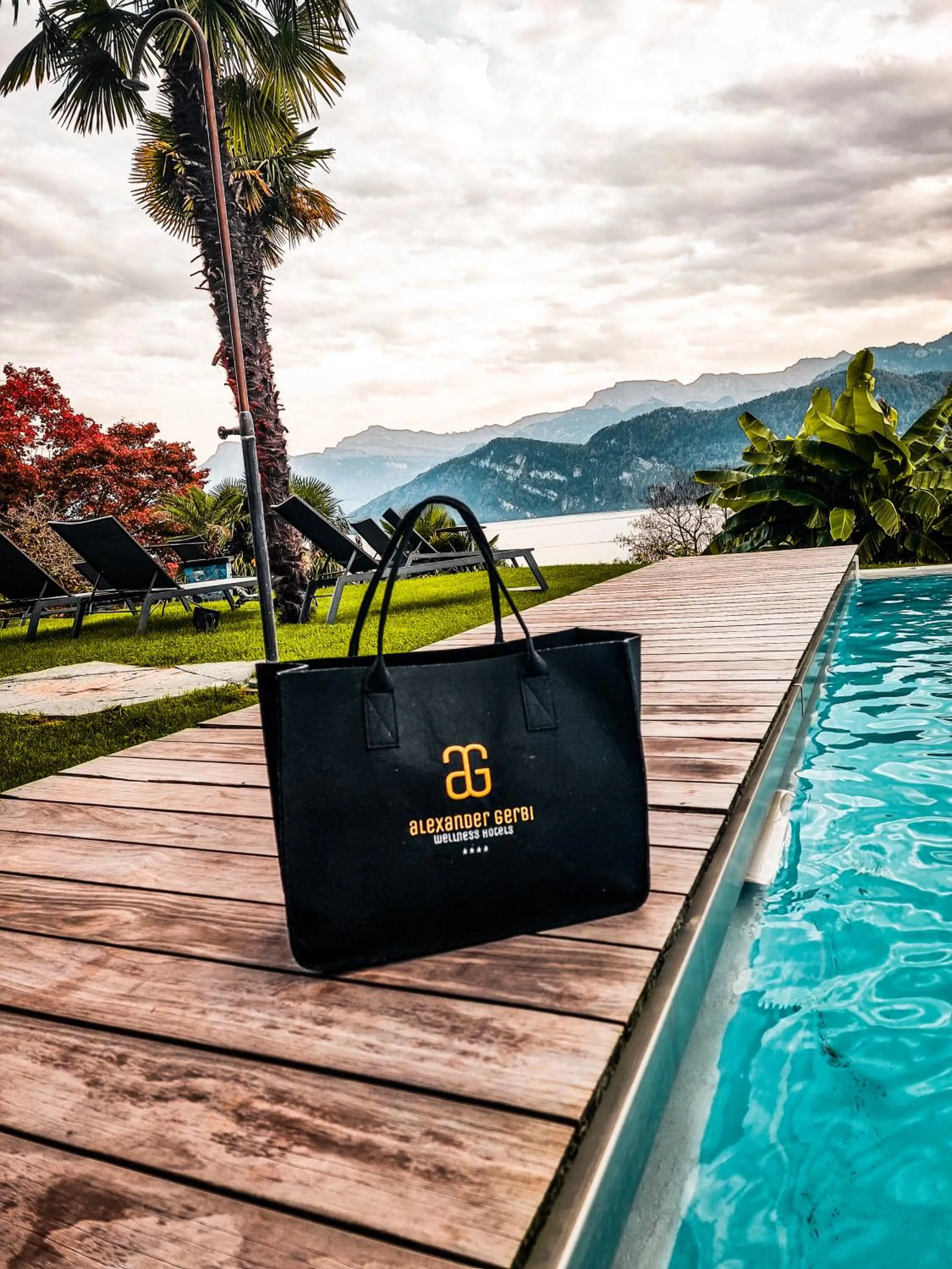 Lake view in Hotel Alexander