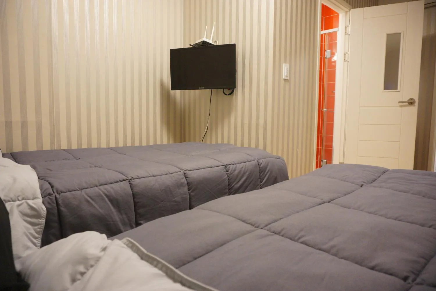 Bedroom, Bed in Mama Guesthouse Myeongdong