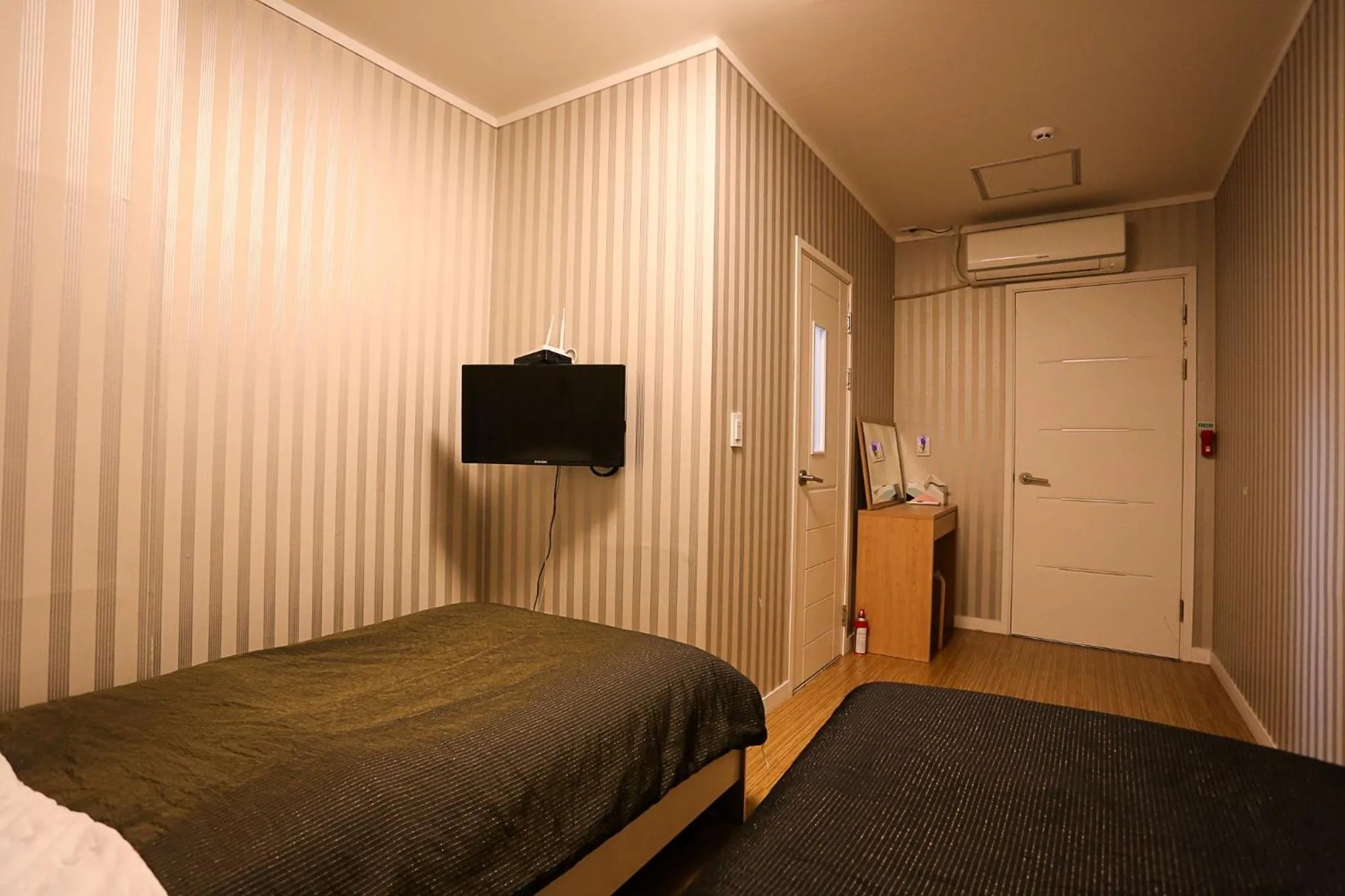 Bedroom, Bed in Mama Guesthouse Myeongdong