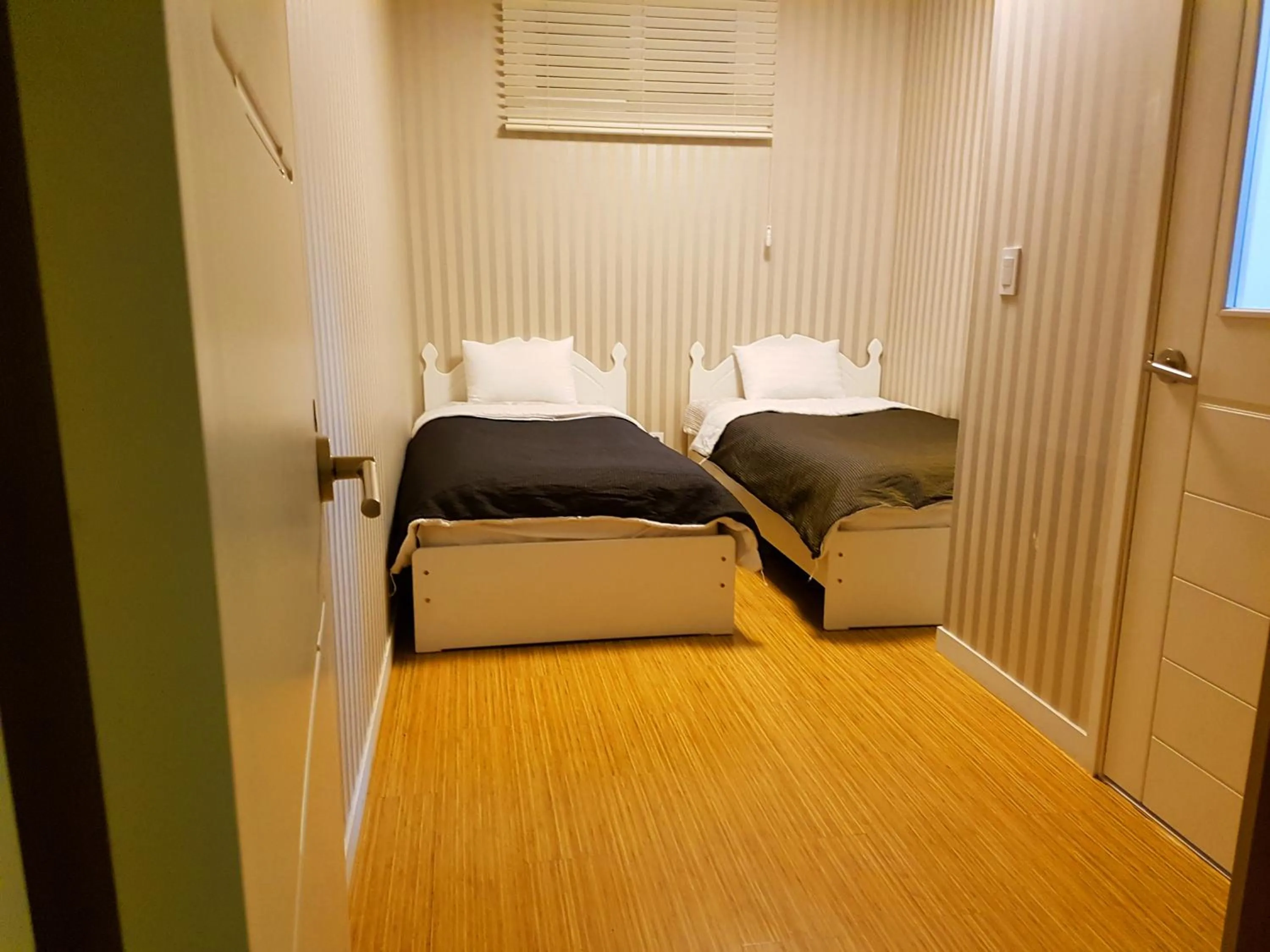 Bedroom, Bed in Mama Guesthouse Myeongdong