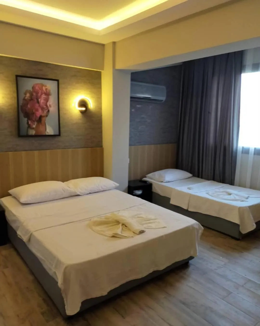 Bed in Akdeniz apart hotel