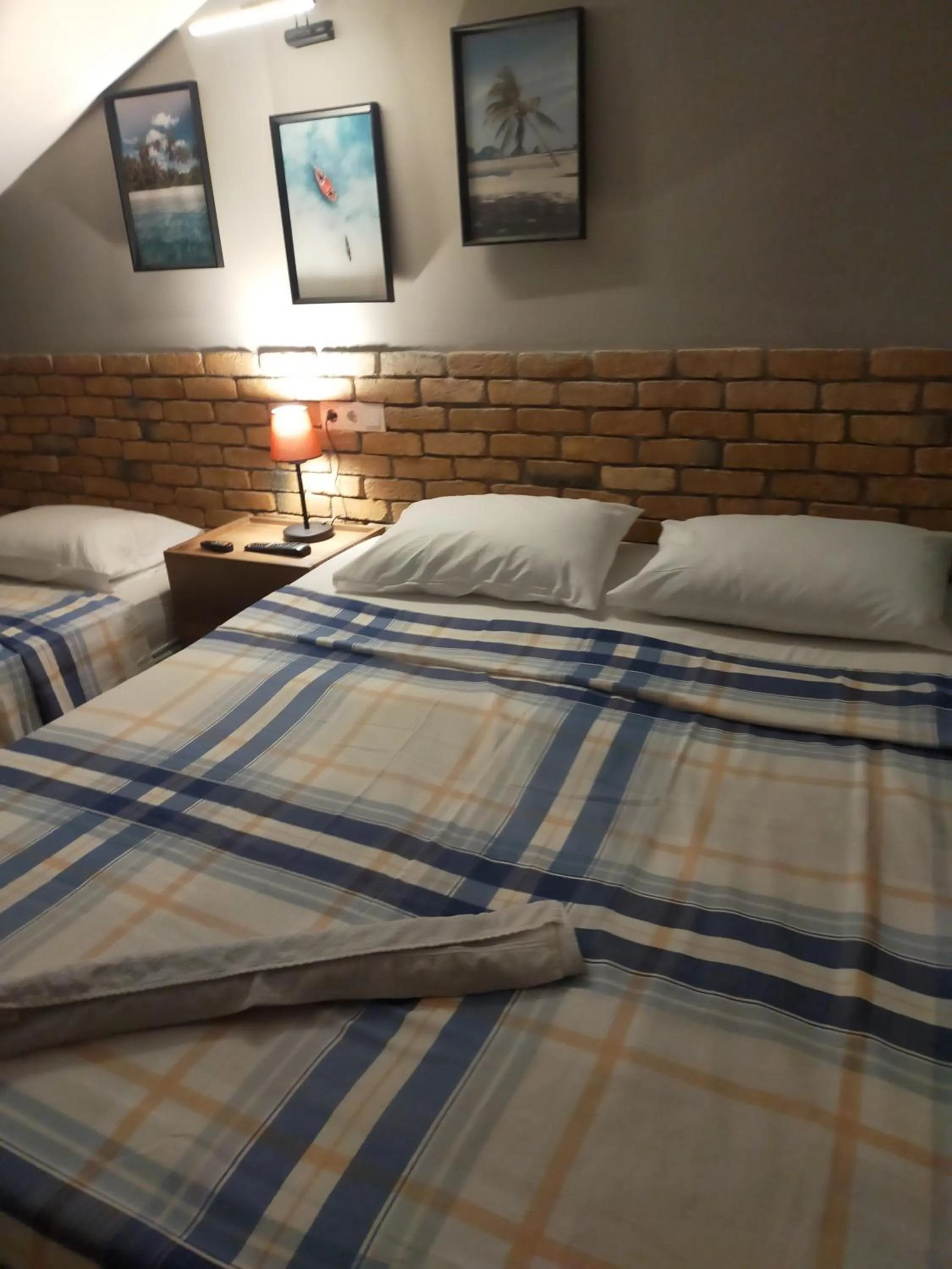 Bed in Akdeniz apart hotel
