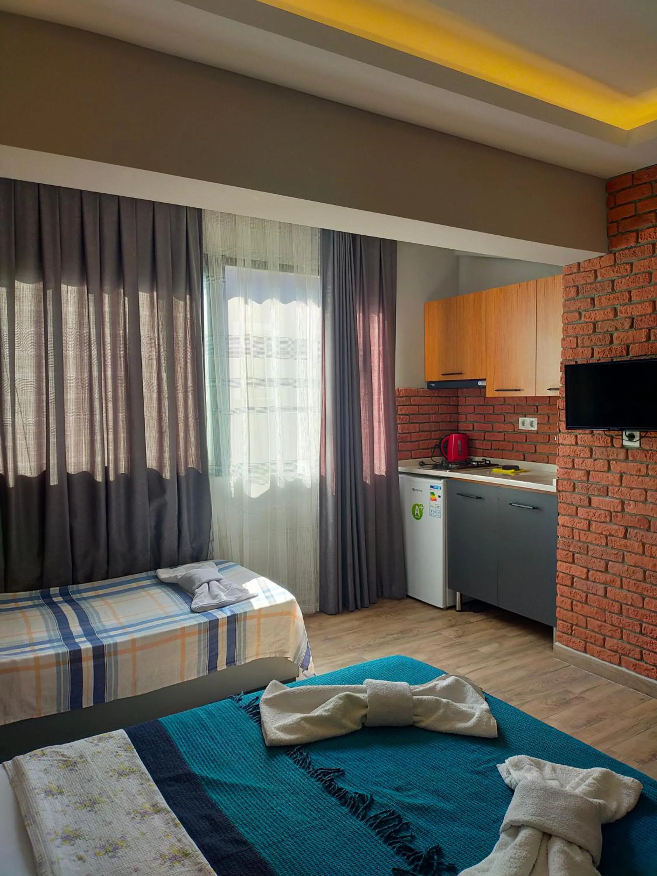 Bed in Akdeniz apart hotel