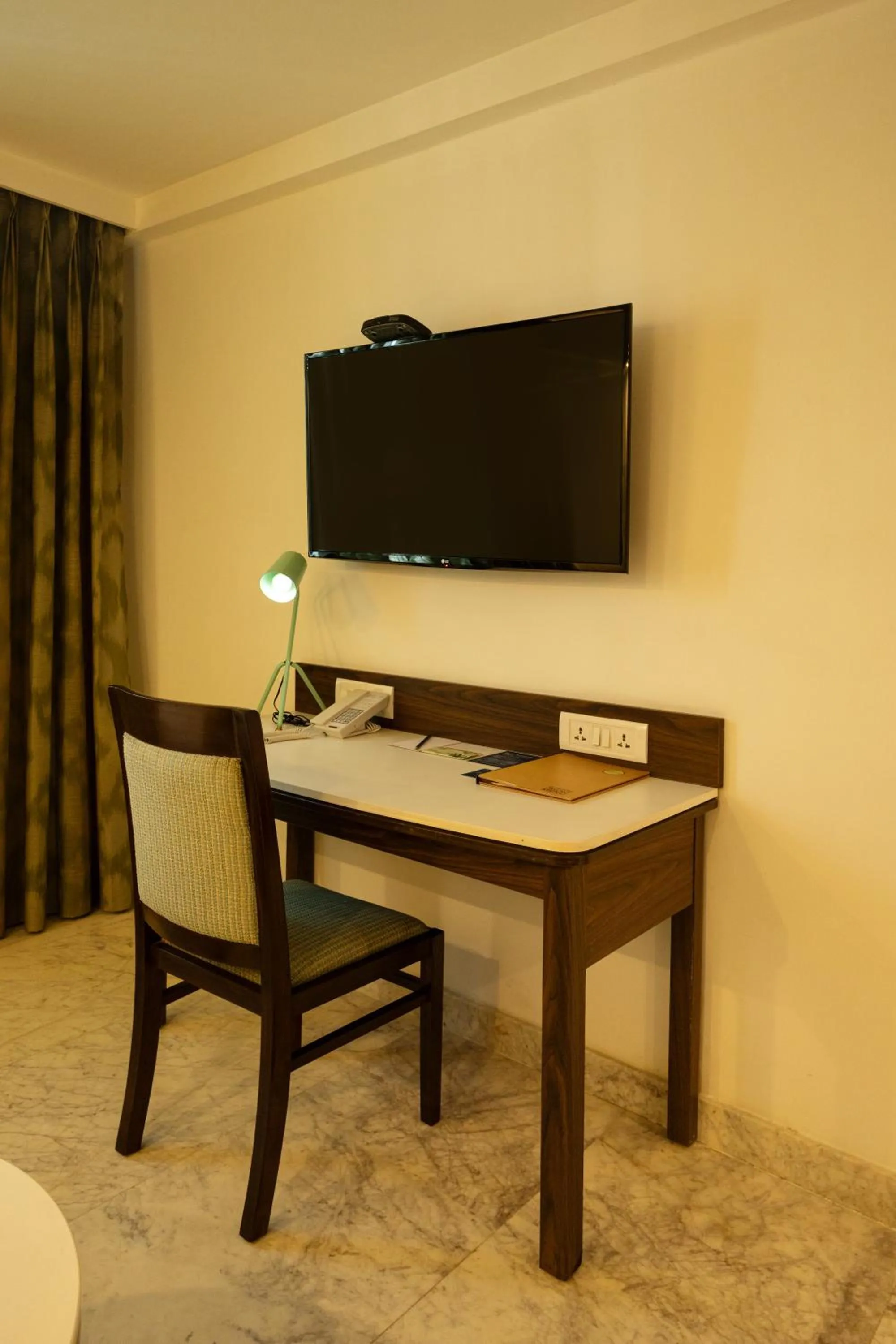 TV and multimedia in Fairfield by Marriott Pune Kharadi