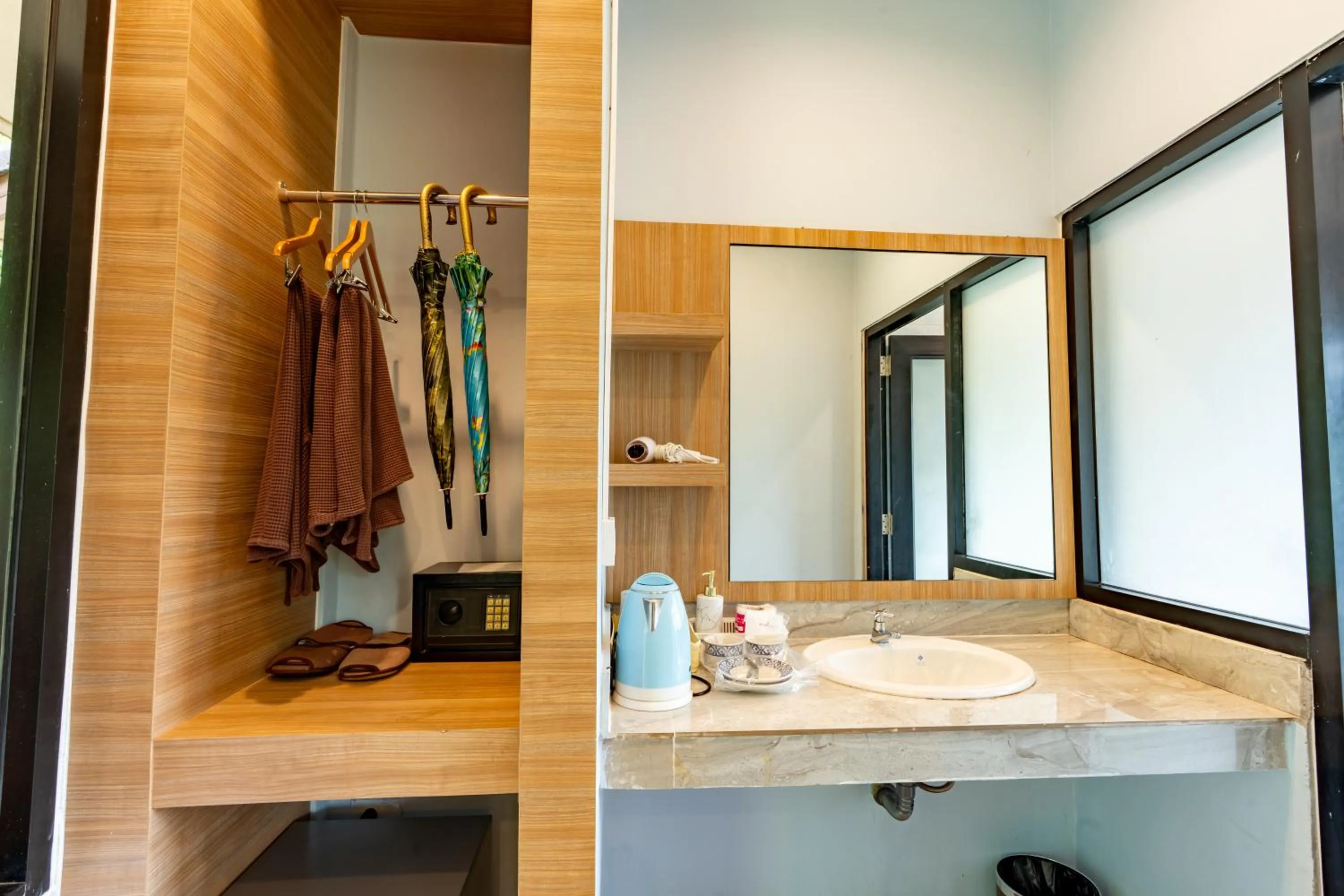 Khaosok Rainforest Resort