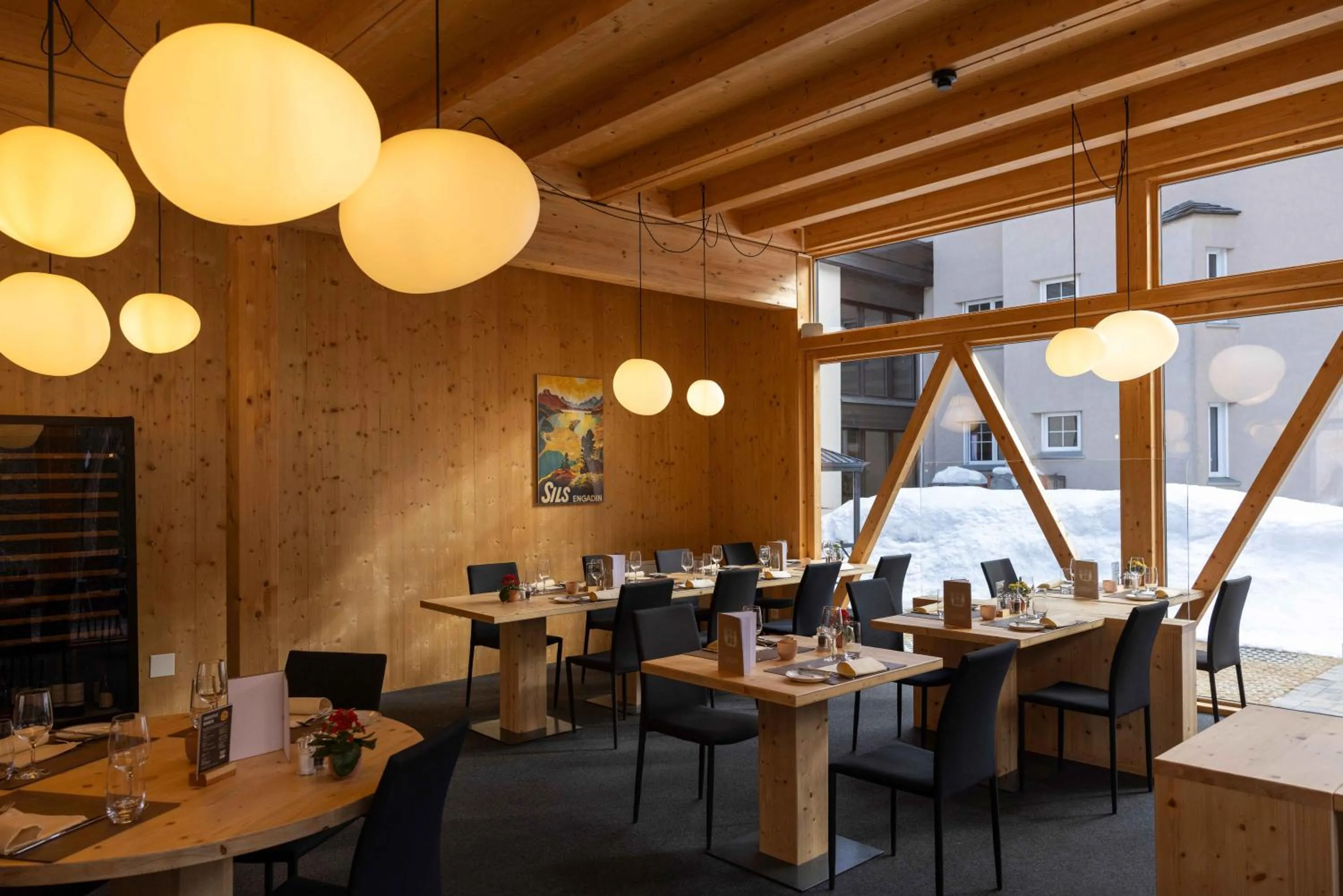 Restaurant/places to eat in Hotel Waldhaus Sils