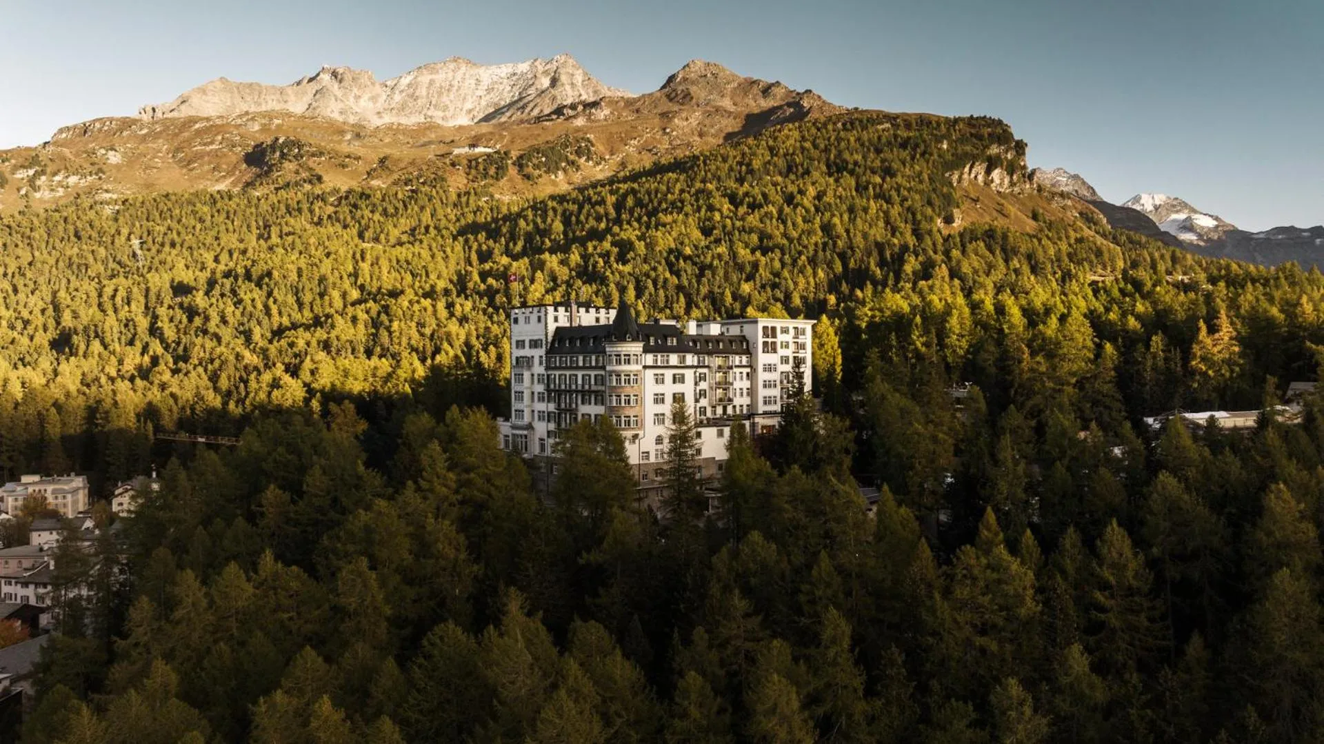 Property building in Hotel Waldhaus Sils