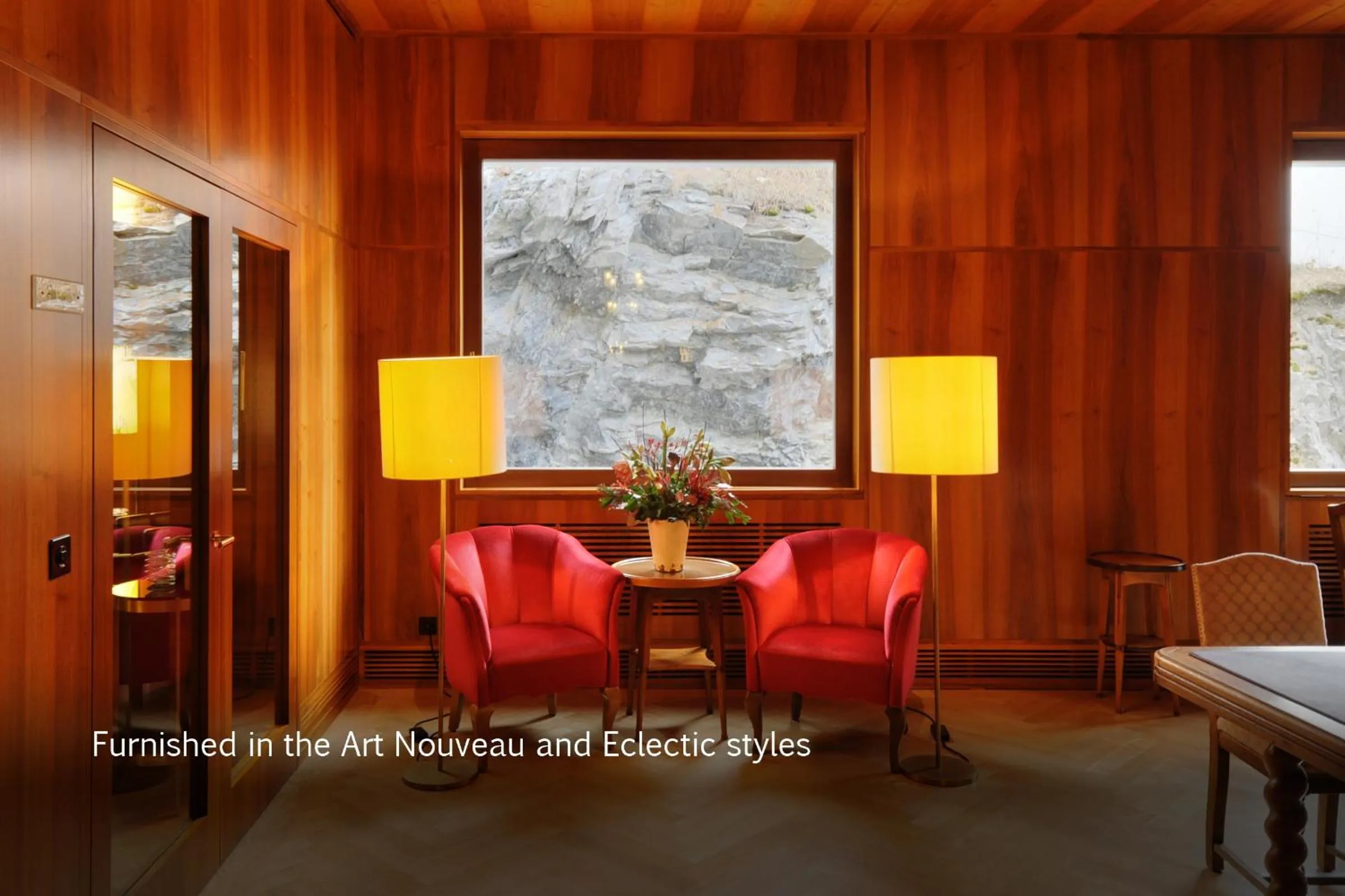 Lounge or bar in Hotel Waldhaus Sils