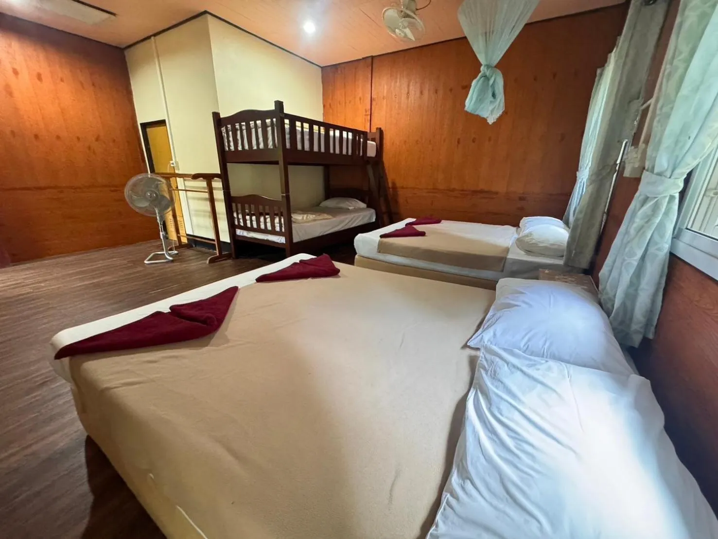 Bed in Khaosok Island Resort