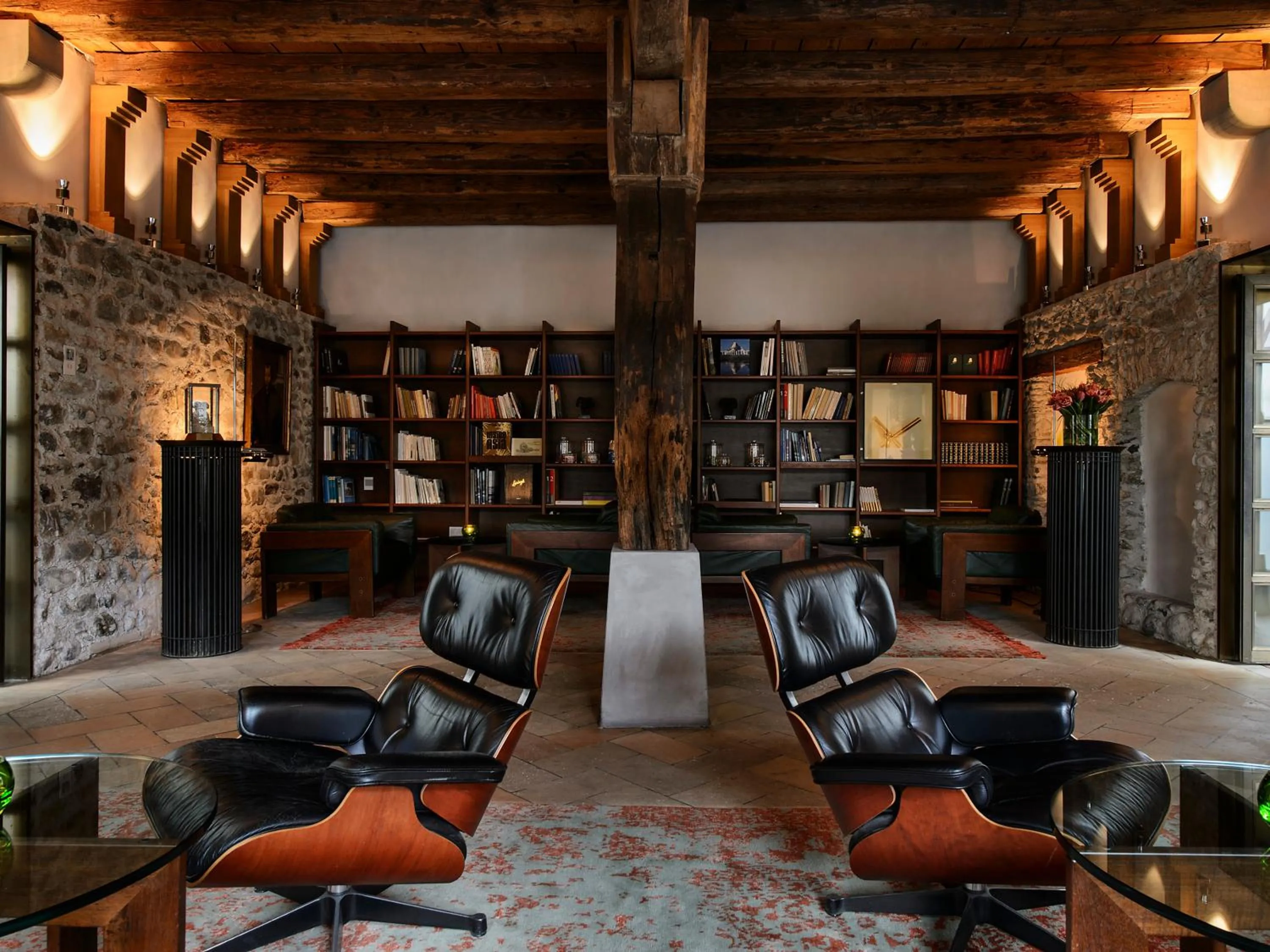 Communal lounge/ TV room in Widder Hotel - Zurichs Luxury Hideaway