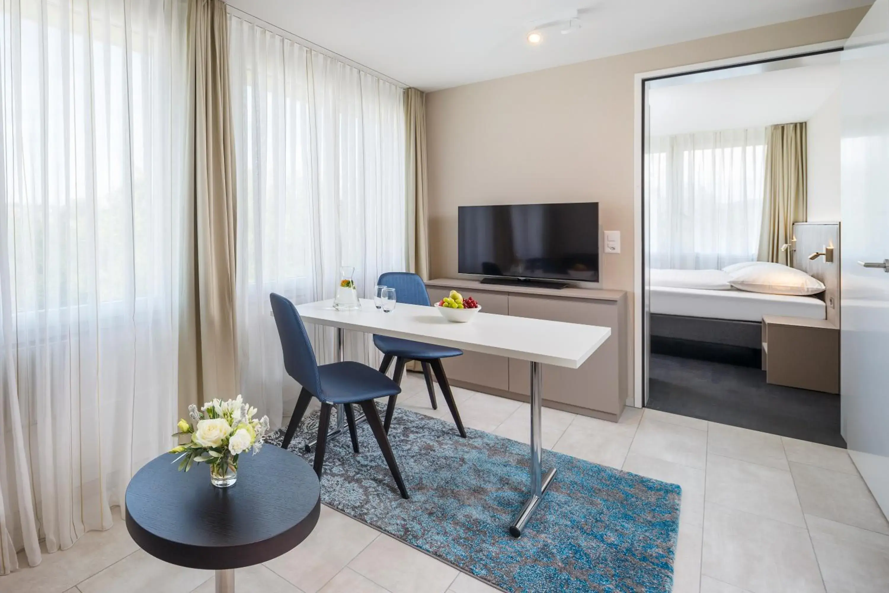 Business Plus Suite in achesa homes Business Plus Suite in achesa homes