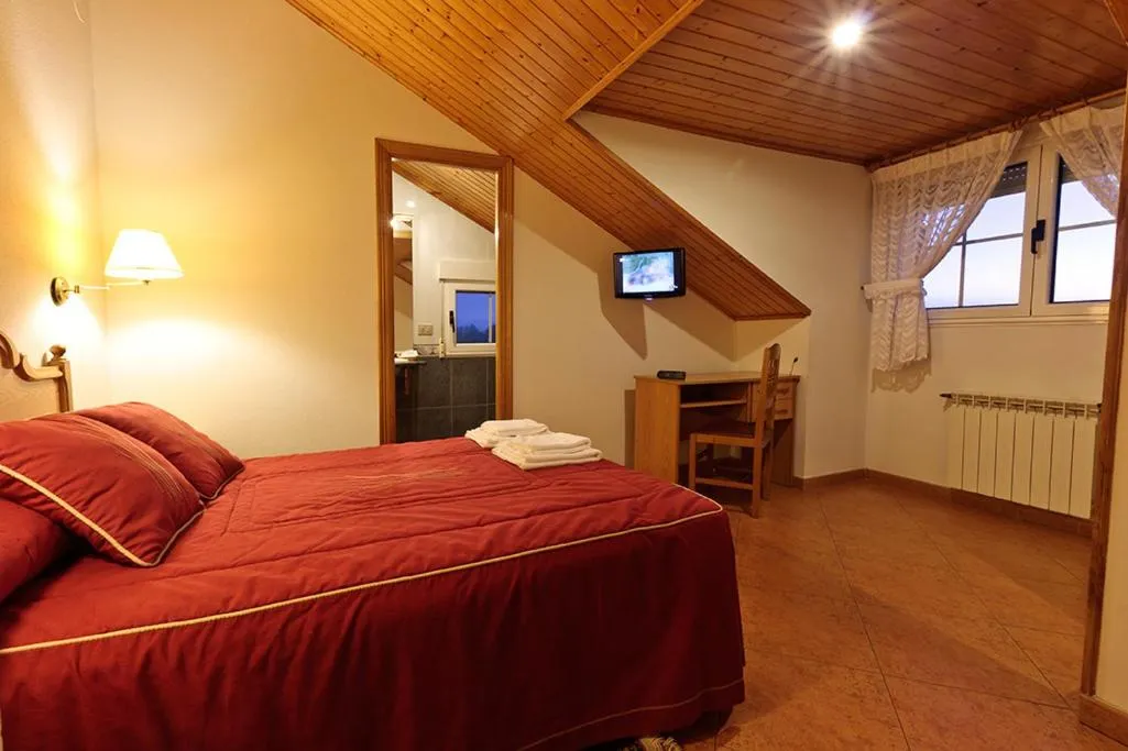 Photo of the whole room, Bed in Casa Cazoleiro