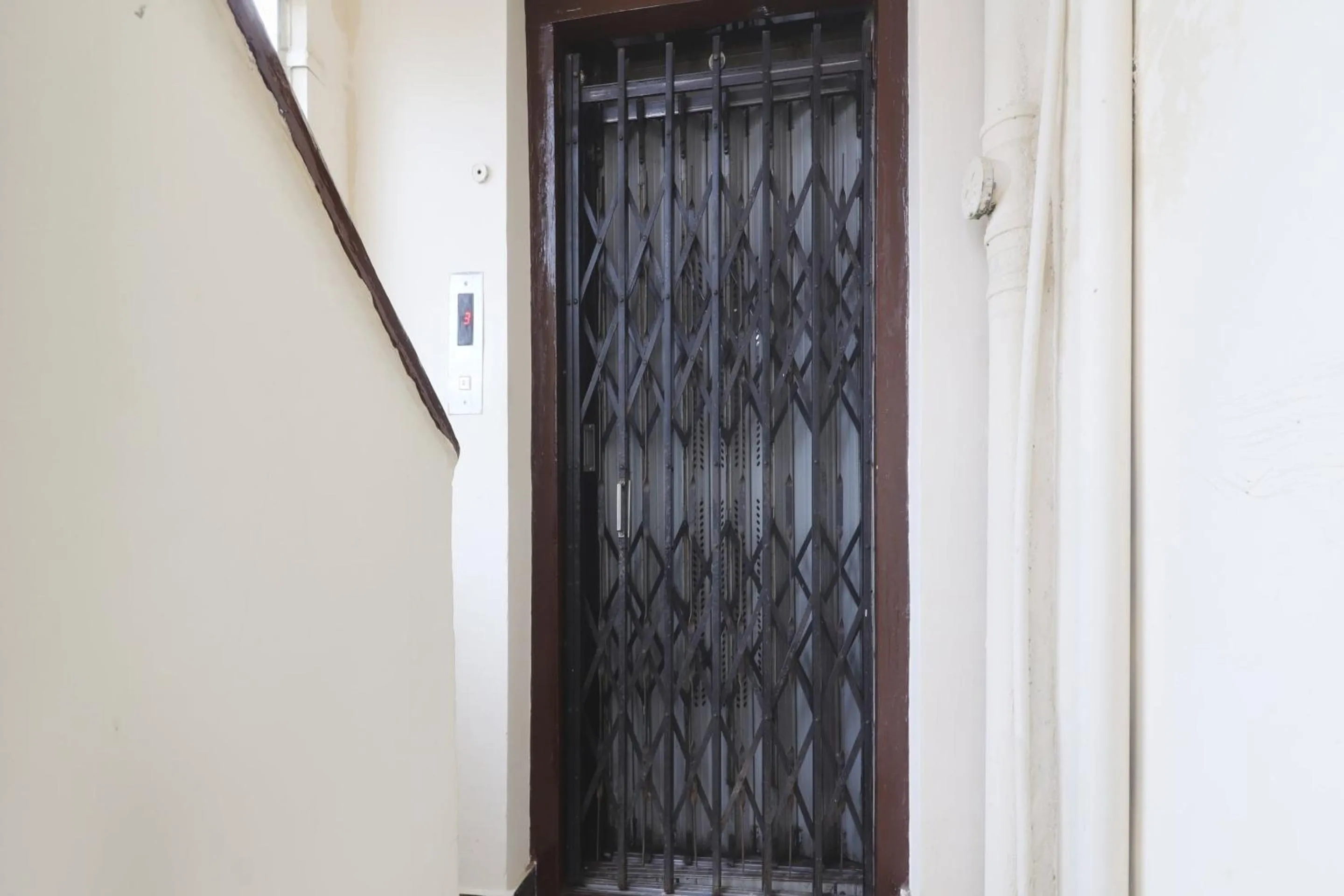 Facade/entrance in Hotel O Sai Pariwar