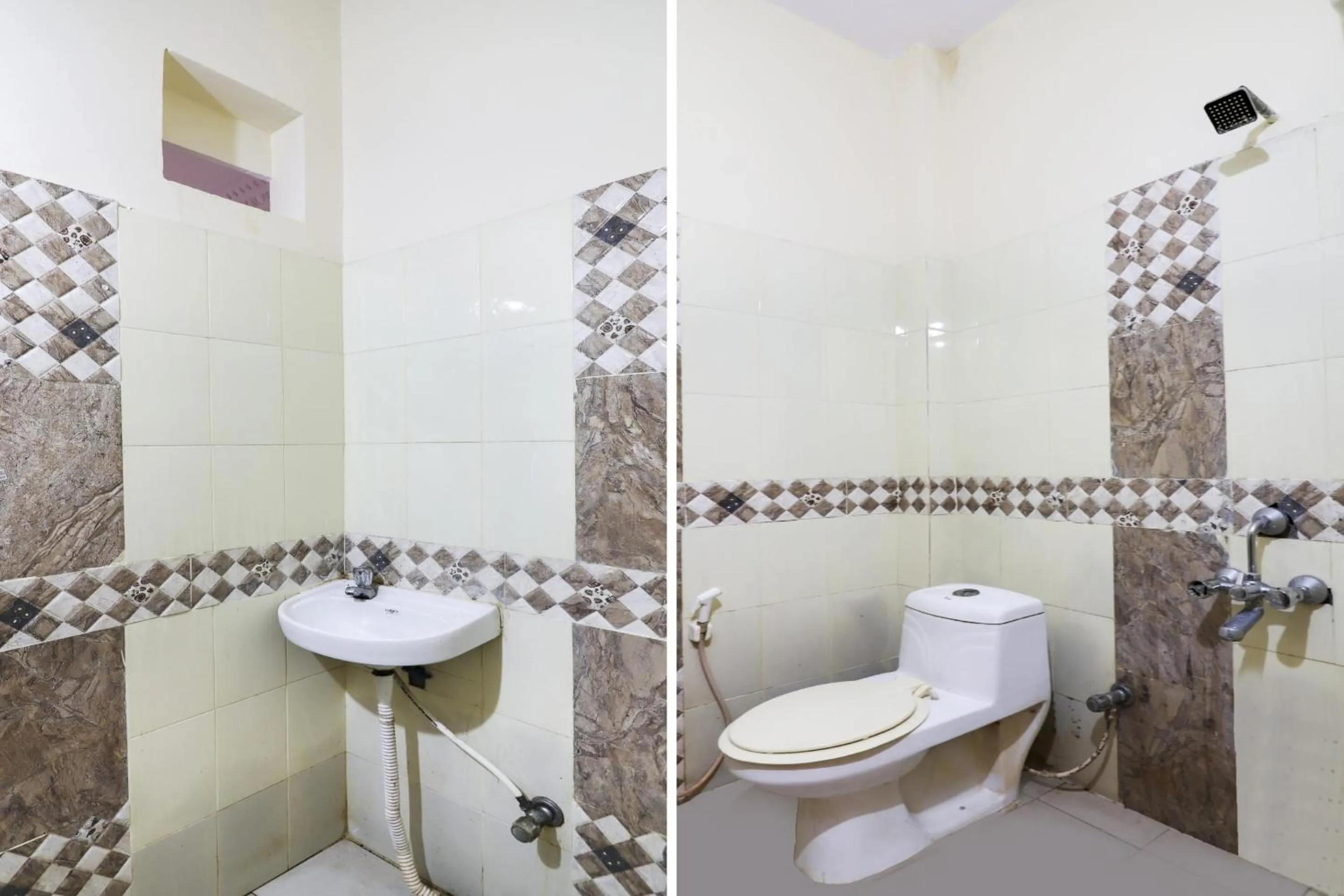 Bathroom in Hotel O Sai Pariwar