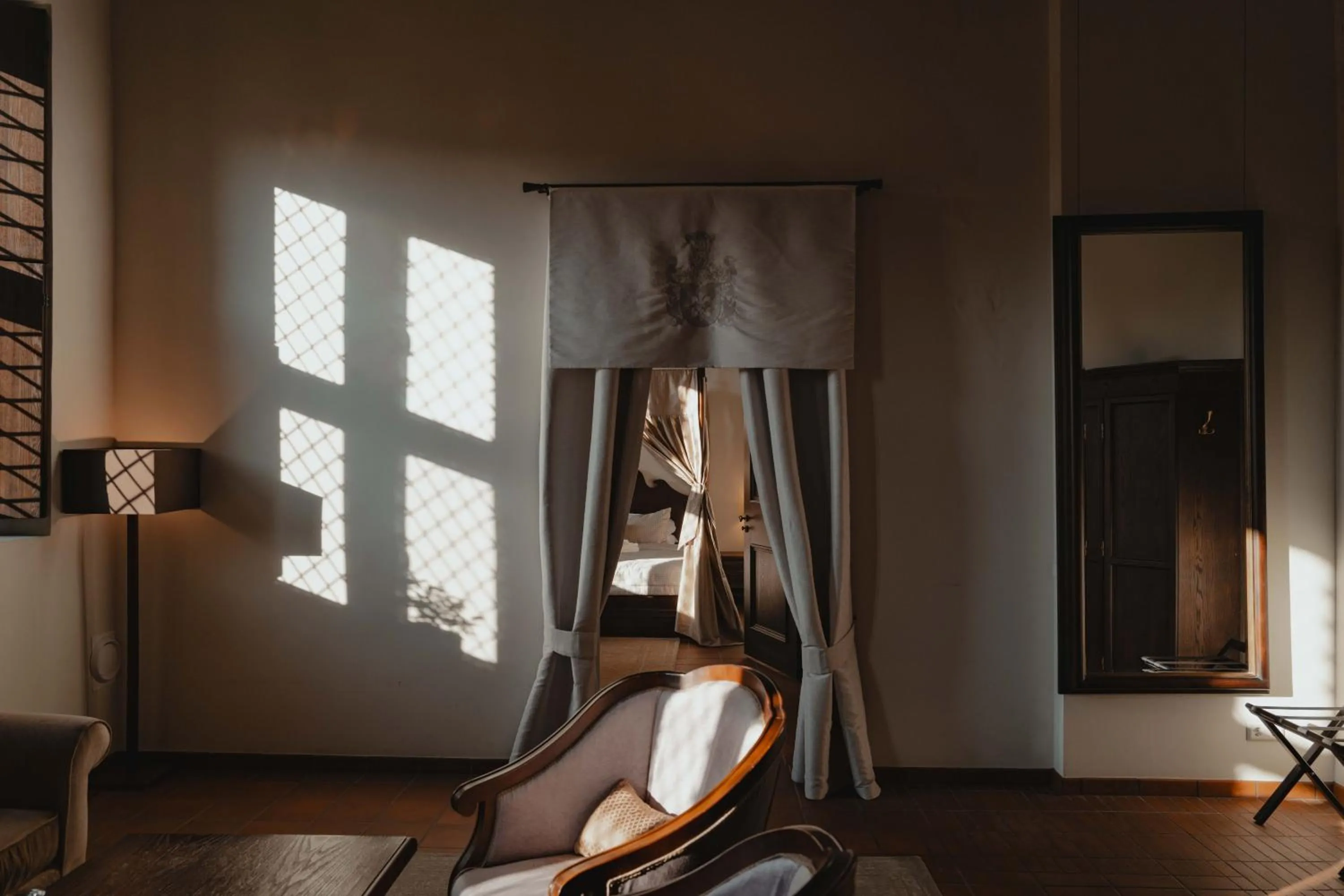 Seating area in Monte Pacis Hotel In Pažaislis - Pets travel for FREE in February