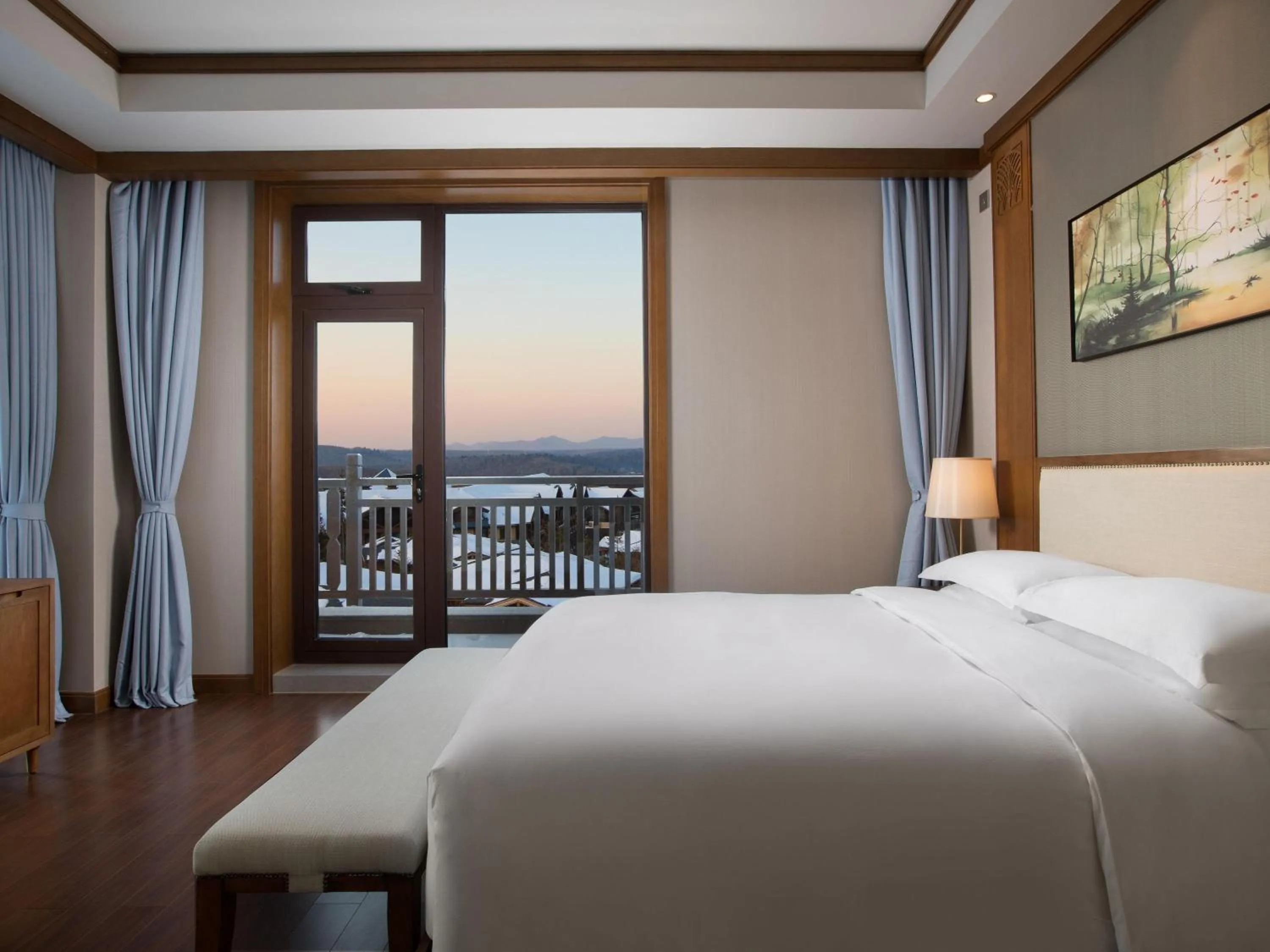 Bedroom, Bed in Swissôtel Resort Changbaishan