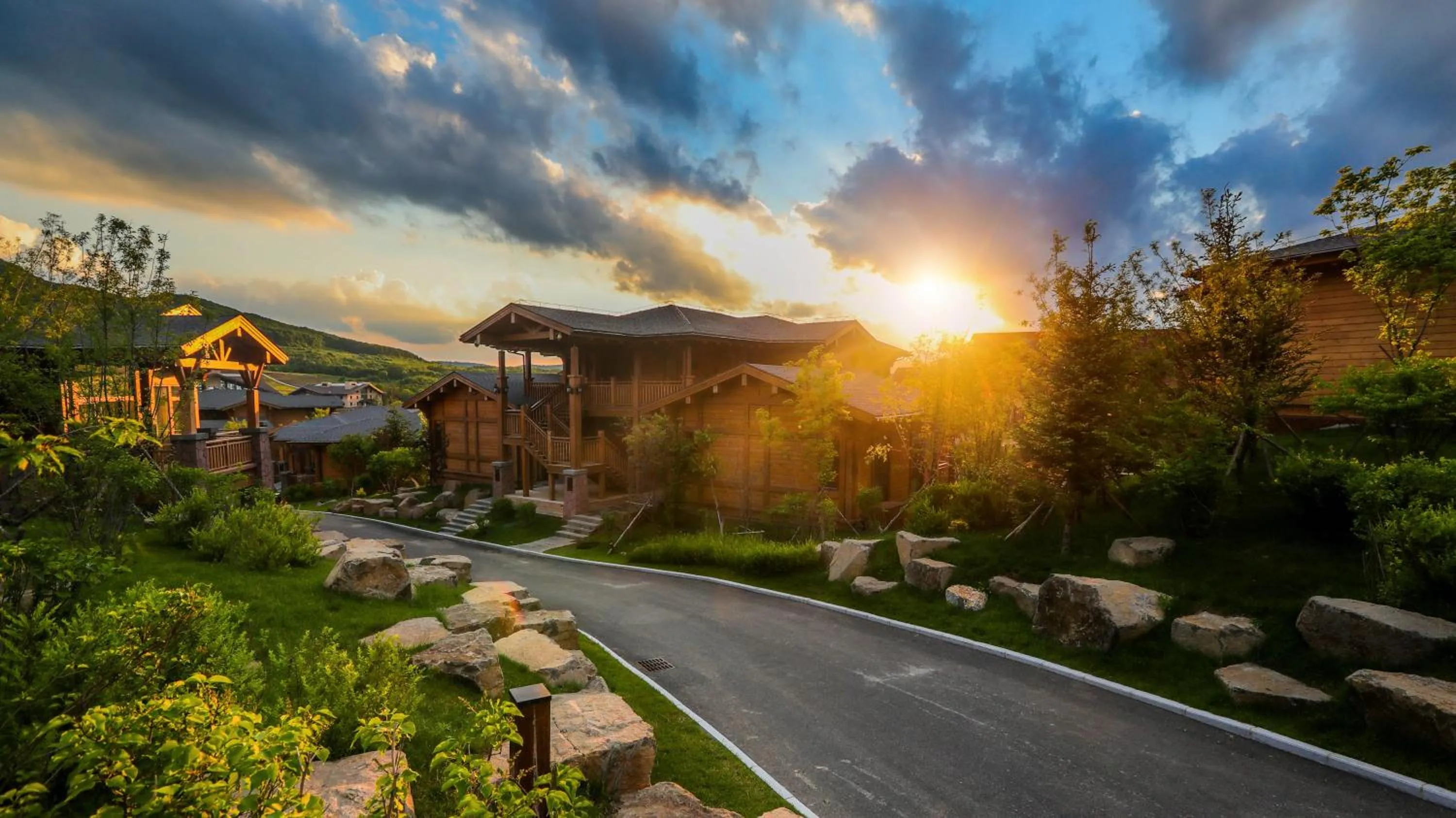 Facade/entrance in Swissôtel Resort Changbaishan