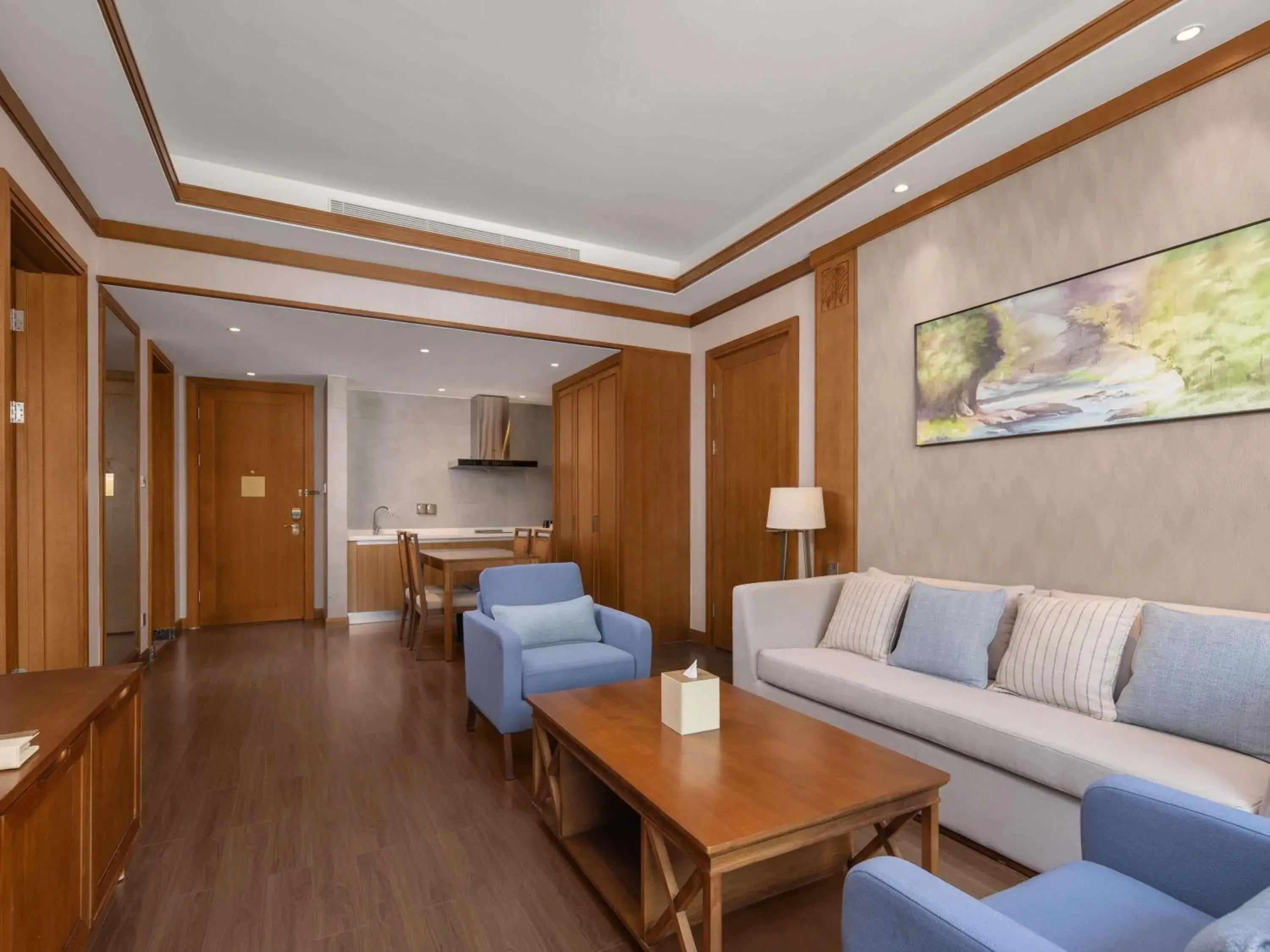 Swiss One-Bedroom Twin Suite with Mountain View in Swissôtel Resort Changbaishan Swiss One-Bedroom Twin Suite with Mountain View in Swissôtel Resort Changbaishan