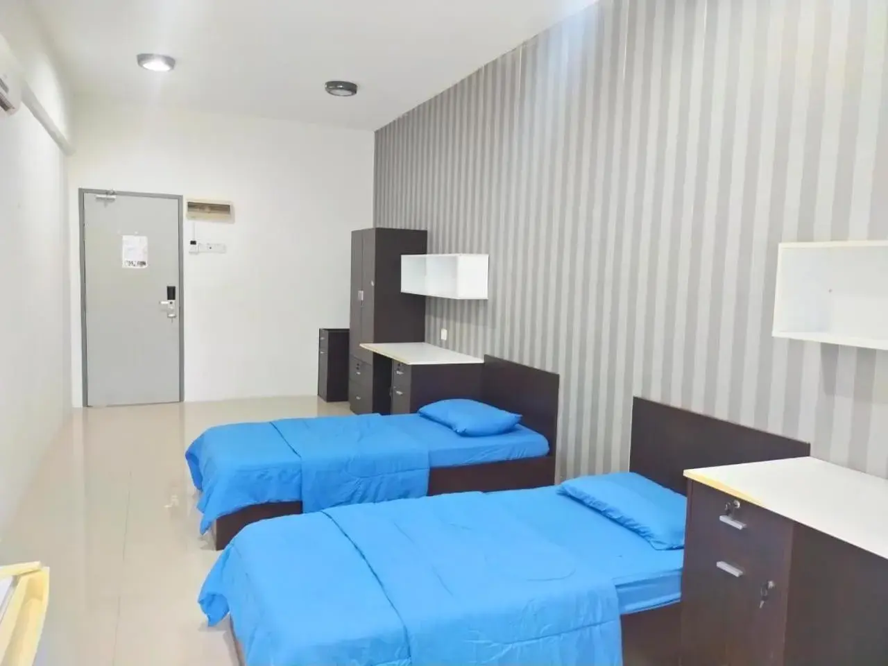 Deluxe Twin Room - single occupancy in ANTZ Village Studio Deluxe Twin Room - single occupancy in ANTZ Village Studio