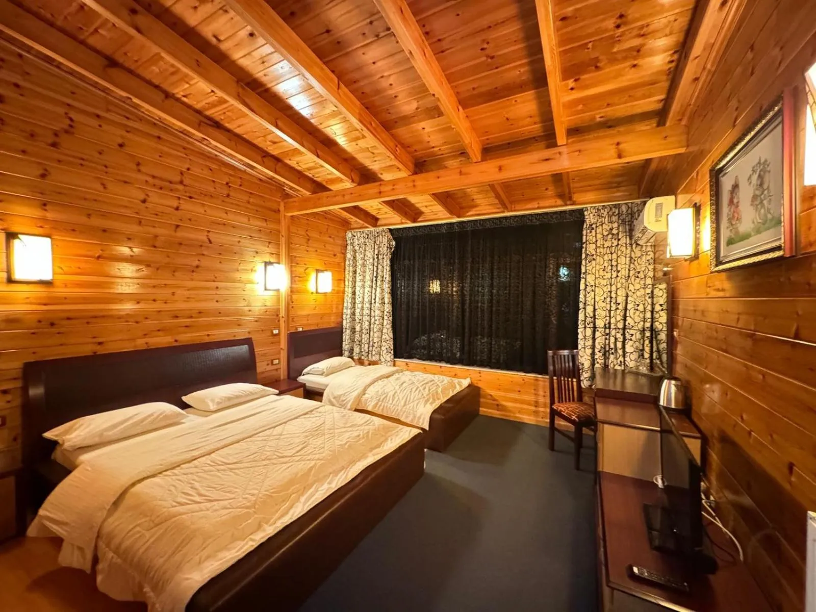 Photo of the whole room, Bed in Hotel Kocibelli POOL & SPA