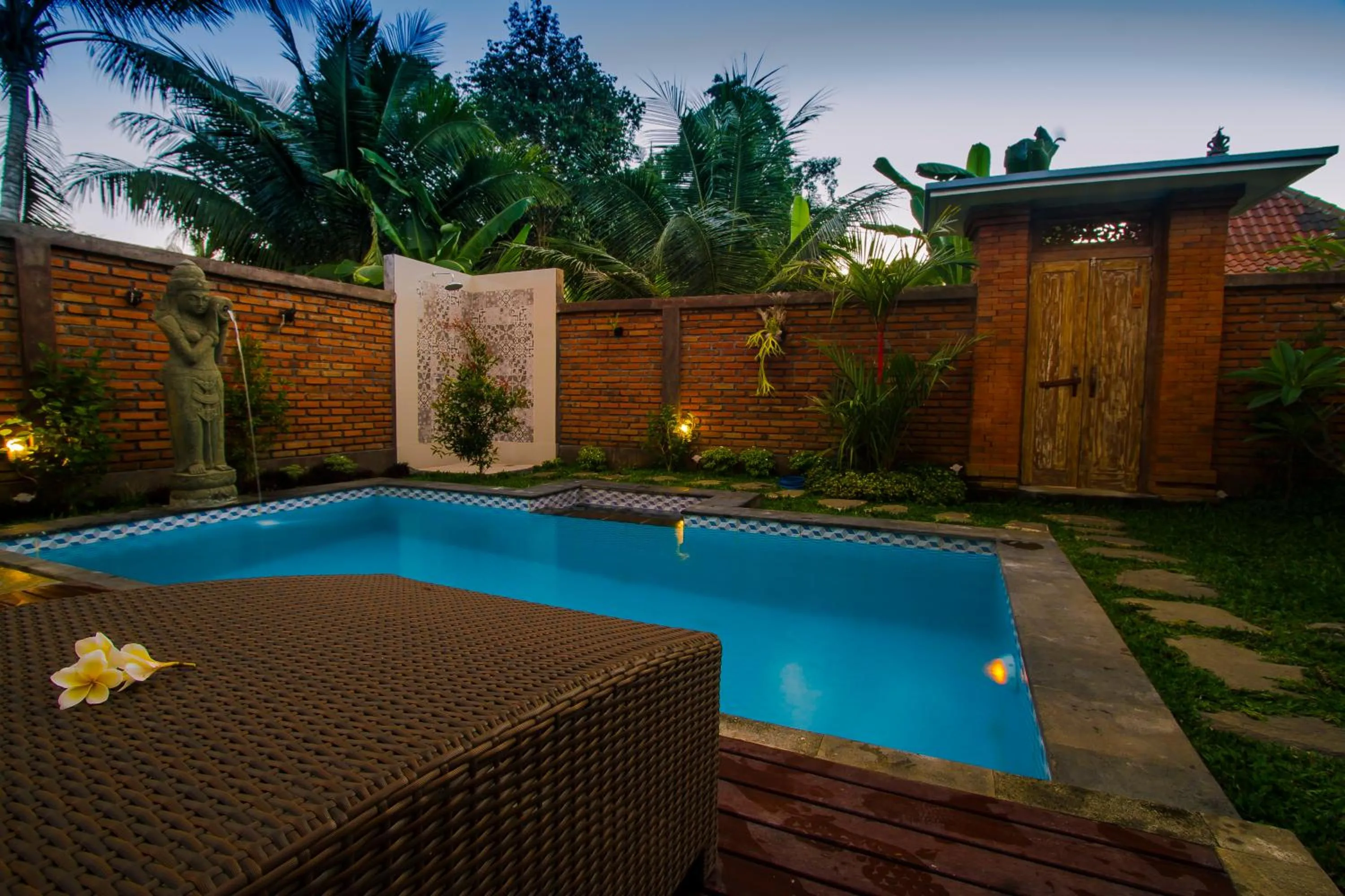 Ubud Suarga Mesari Private Pool Villa