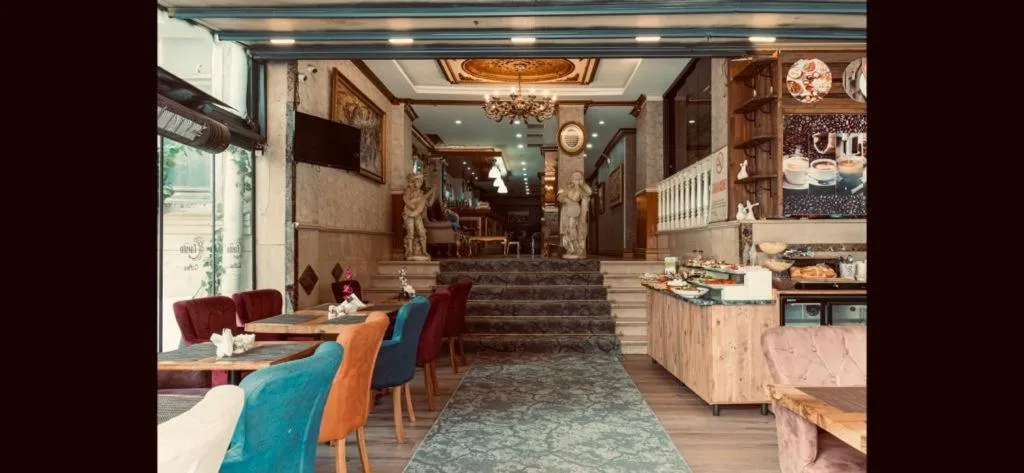 Seating area in Taksim Cuento Hotel