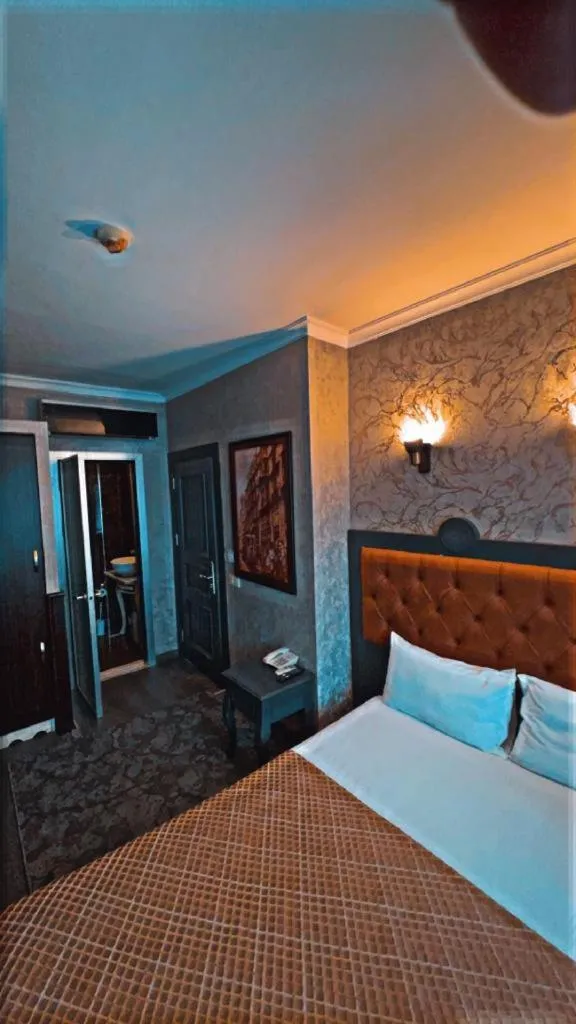 Photo of the whole room, Bed in Taksim Cuento Hotel