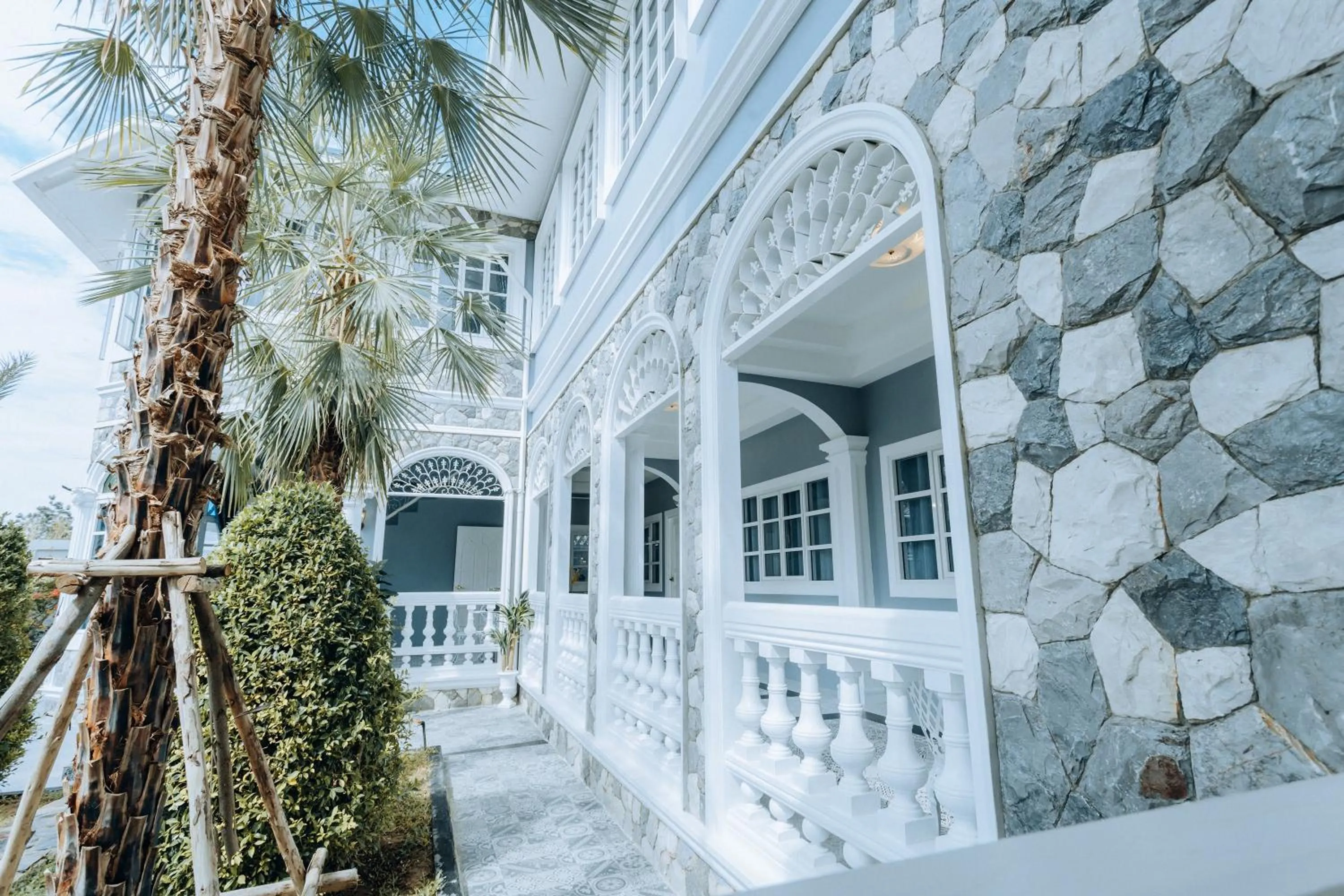 Property building in BB Le Garden