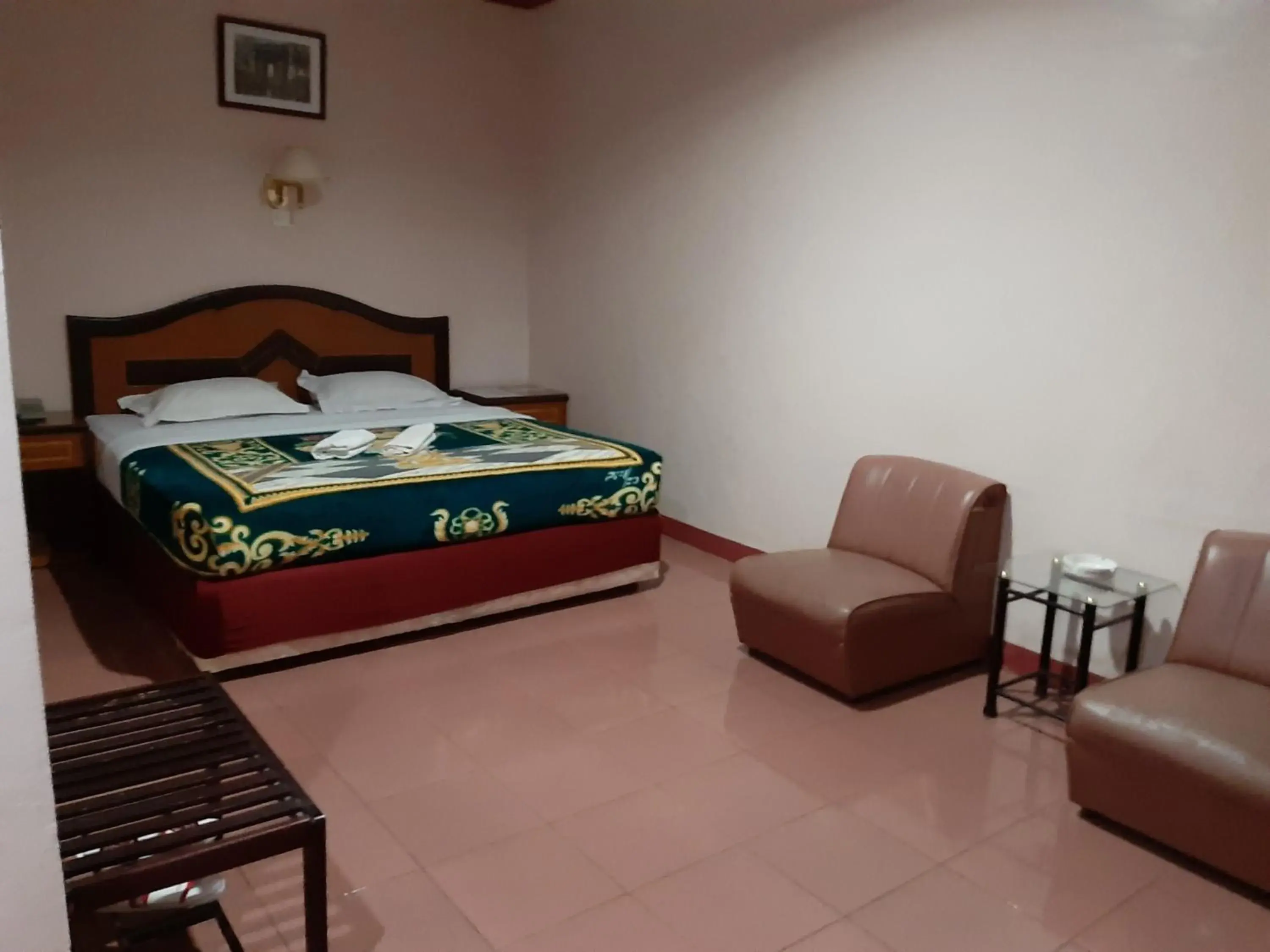 Superior Double Room in Hotel Parewisata Superior Double Room in Hotel Parewisata