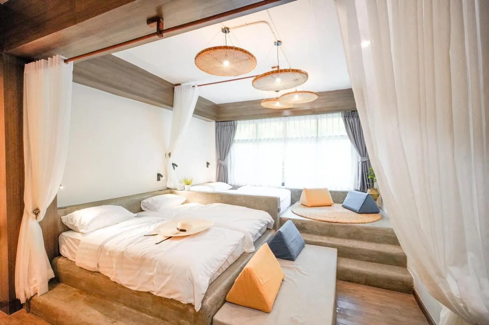 Krung Boutique Hotel