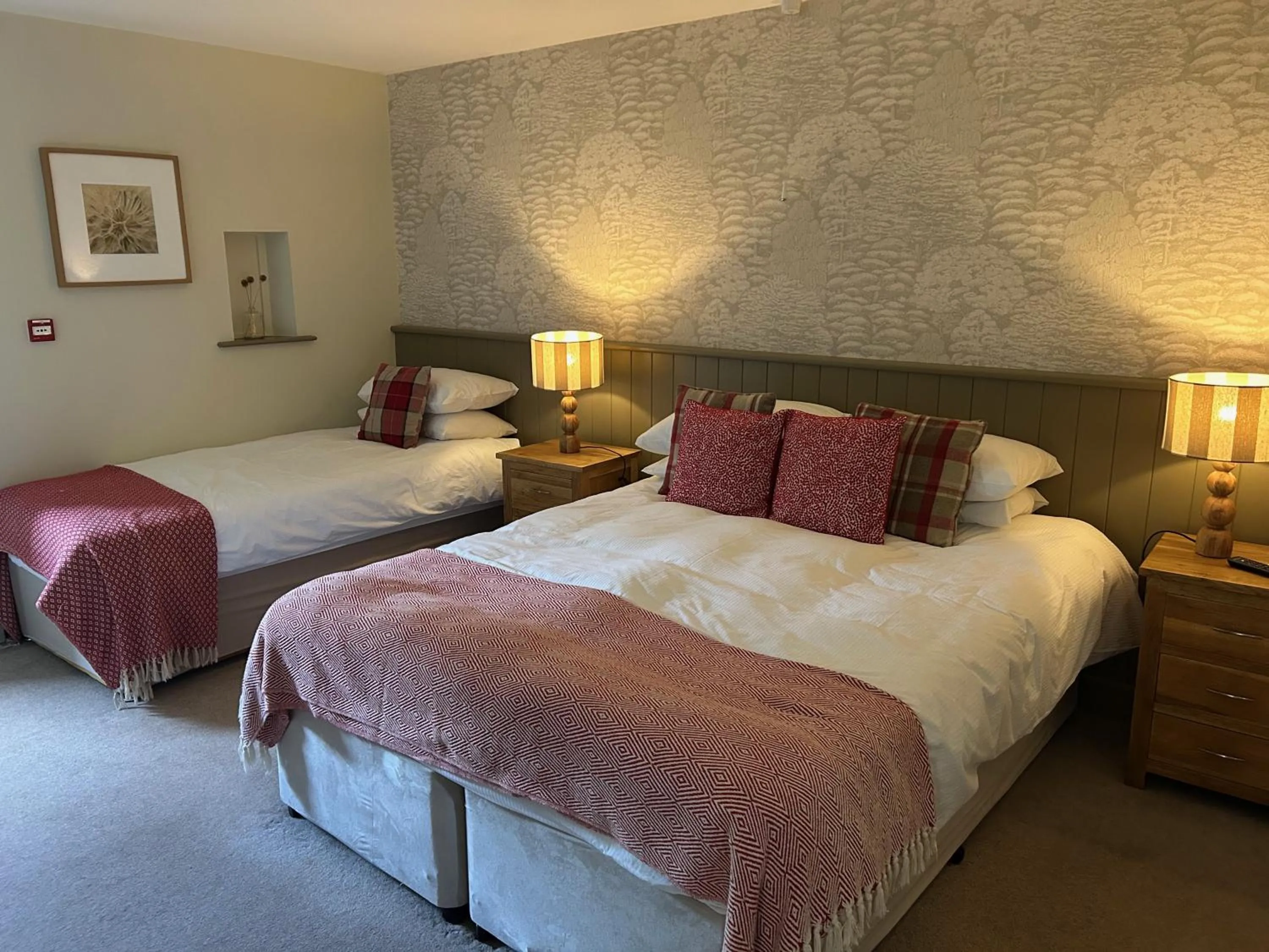 Bedroom, Bed in The Craven Arms