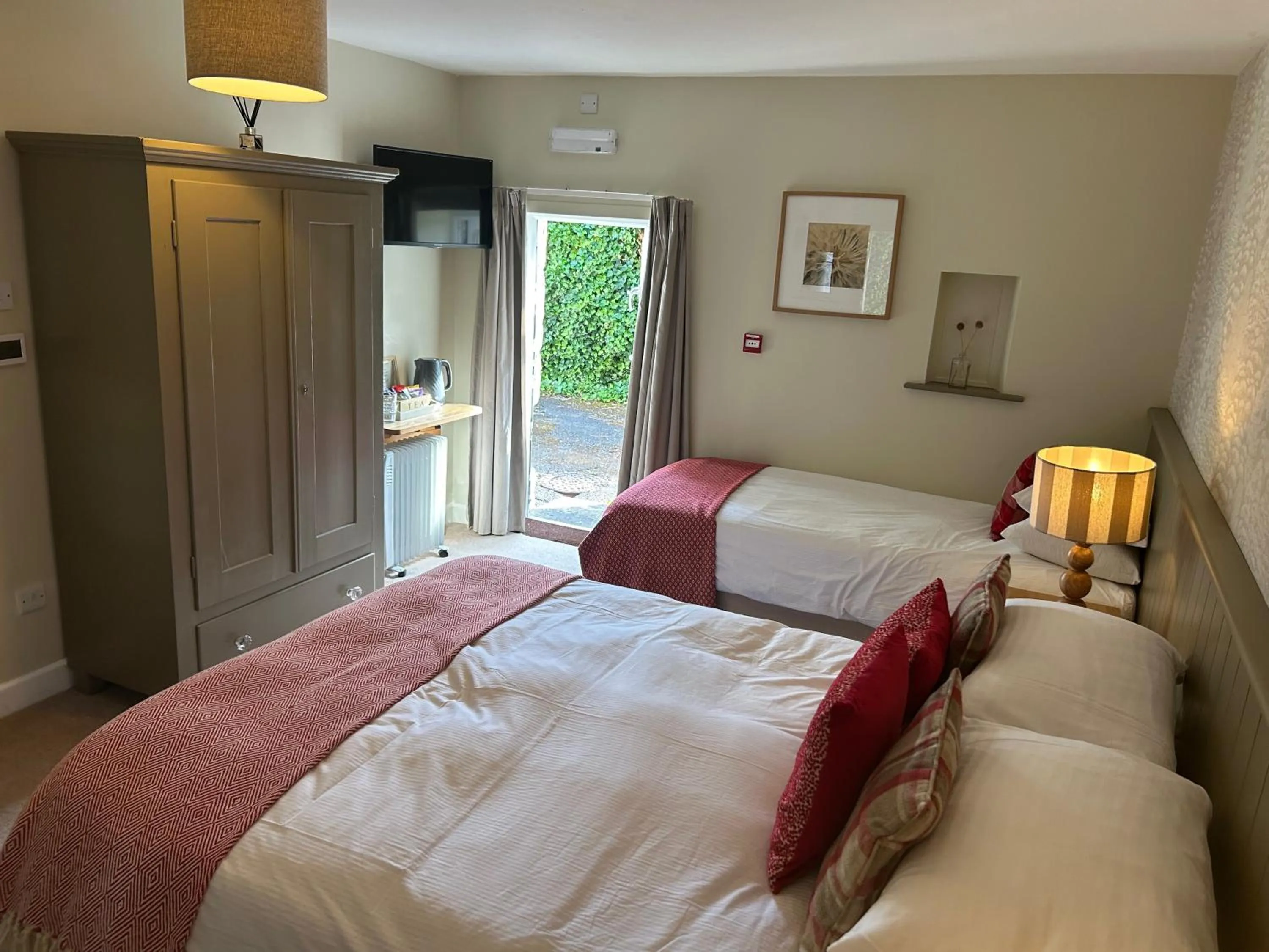 Bed in The Craven Arms