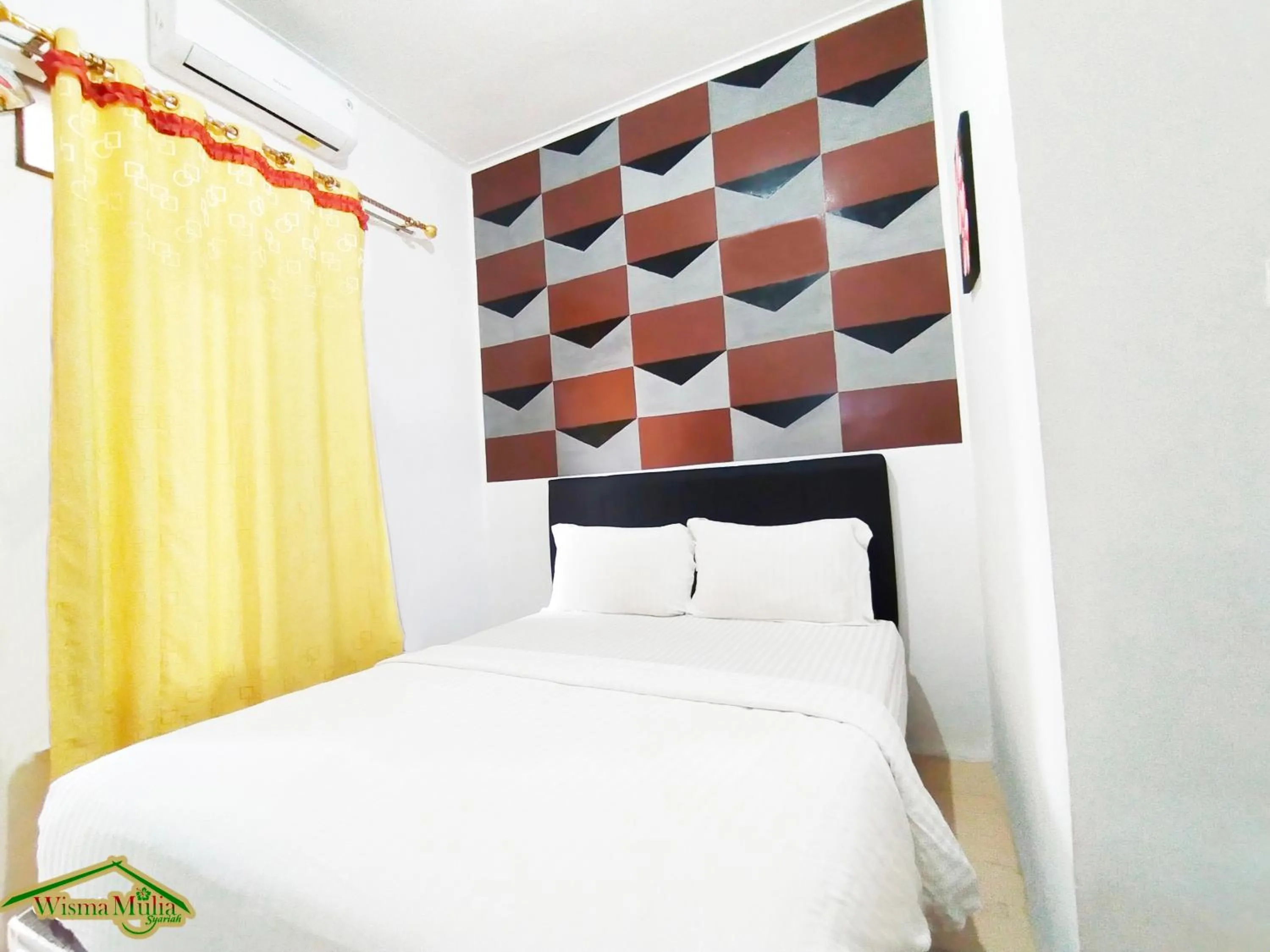 Bedroom, Bed in Wisma Mulia Syariah Bandar Lampung
