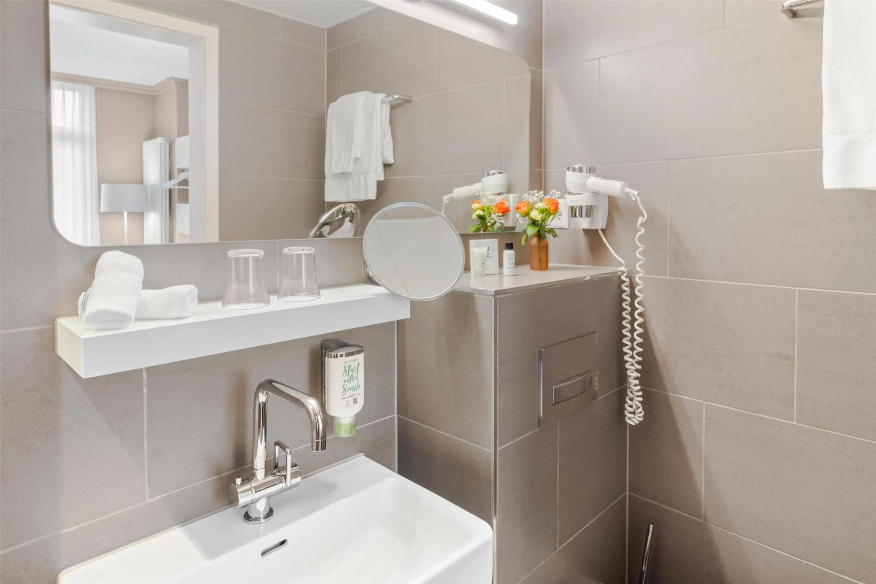 Bathroom in Best Western Plus Hotel Zürcherhof