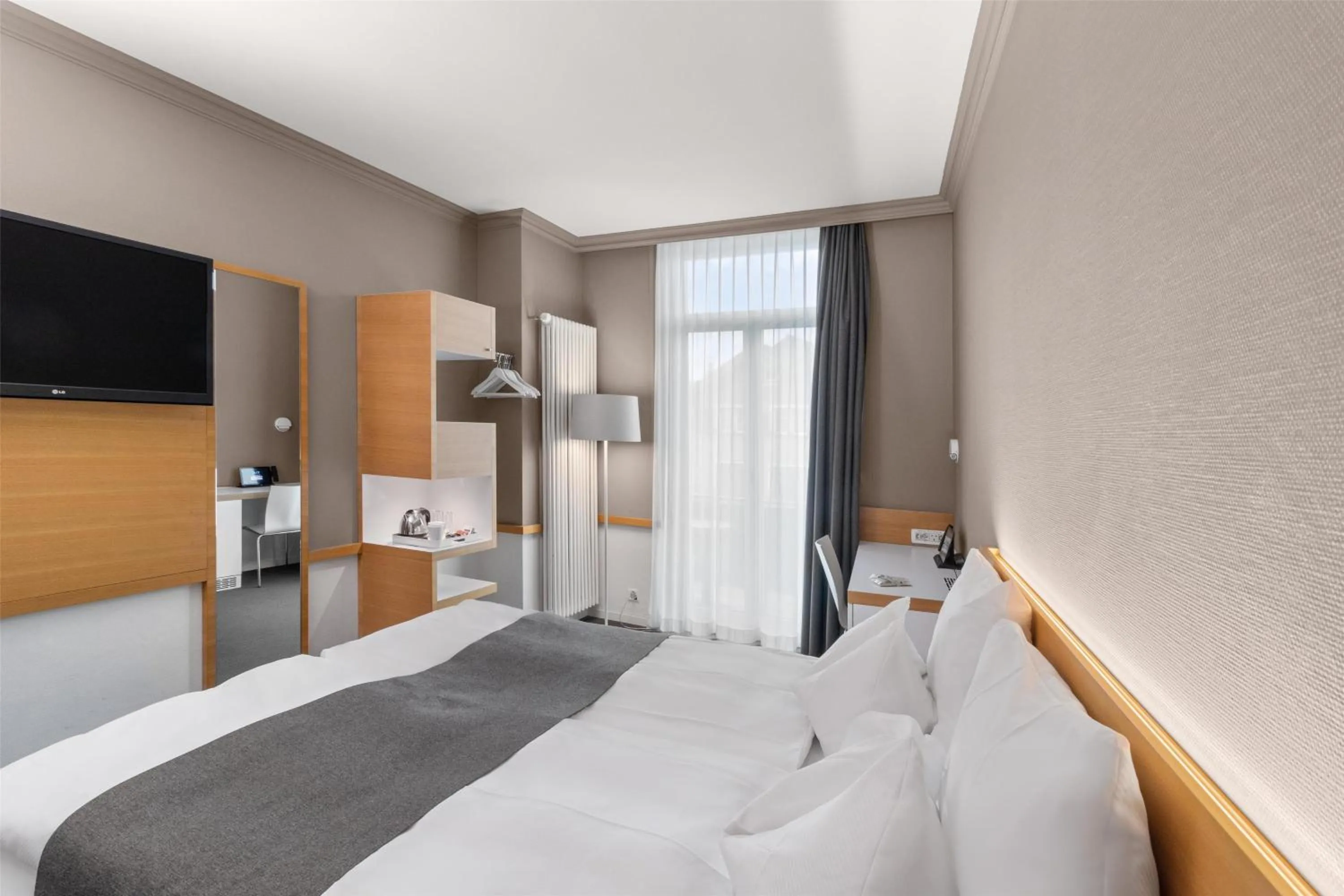 Bedroom, Bed in Best Western Plus Hotel Zürcherhof